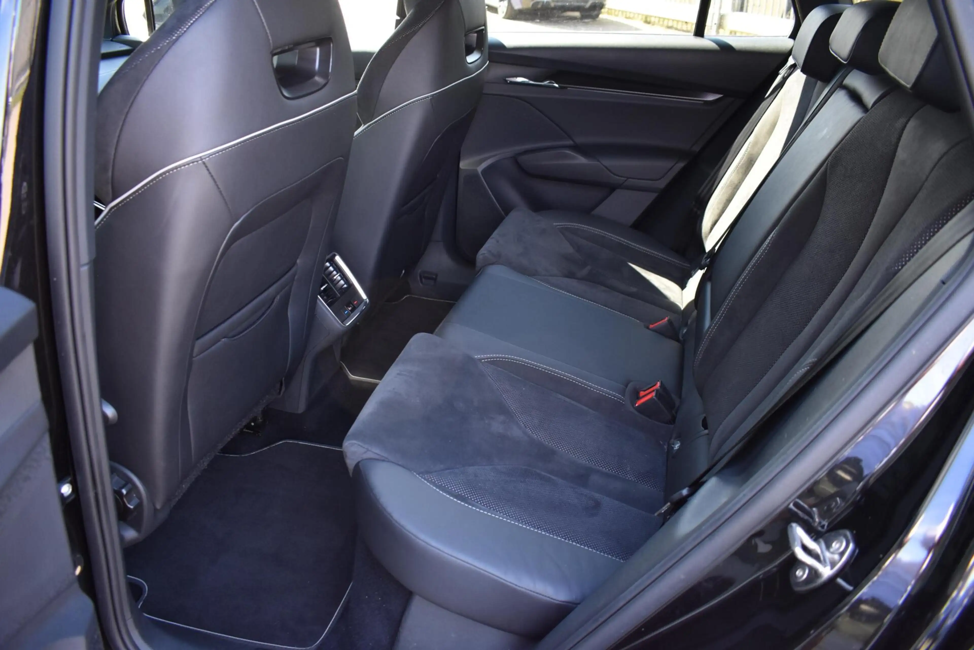 Skoda Enyaq iV 60 Sportline | Camera | Carplay | Cruise Contro — photo 14