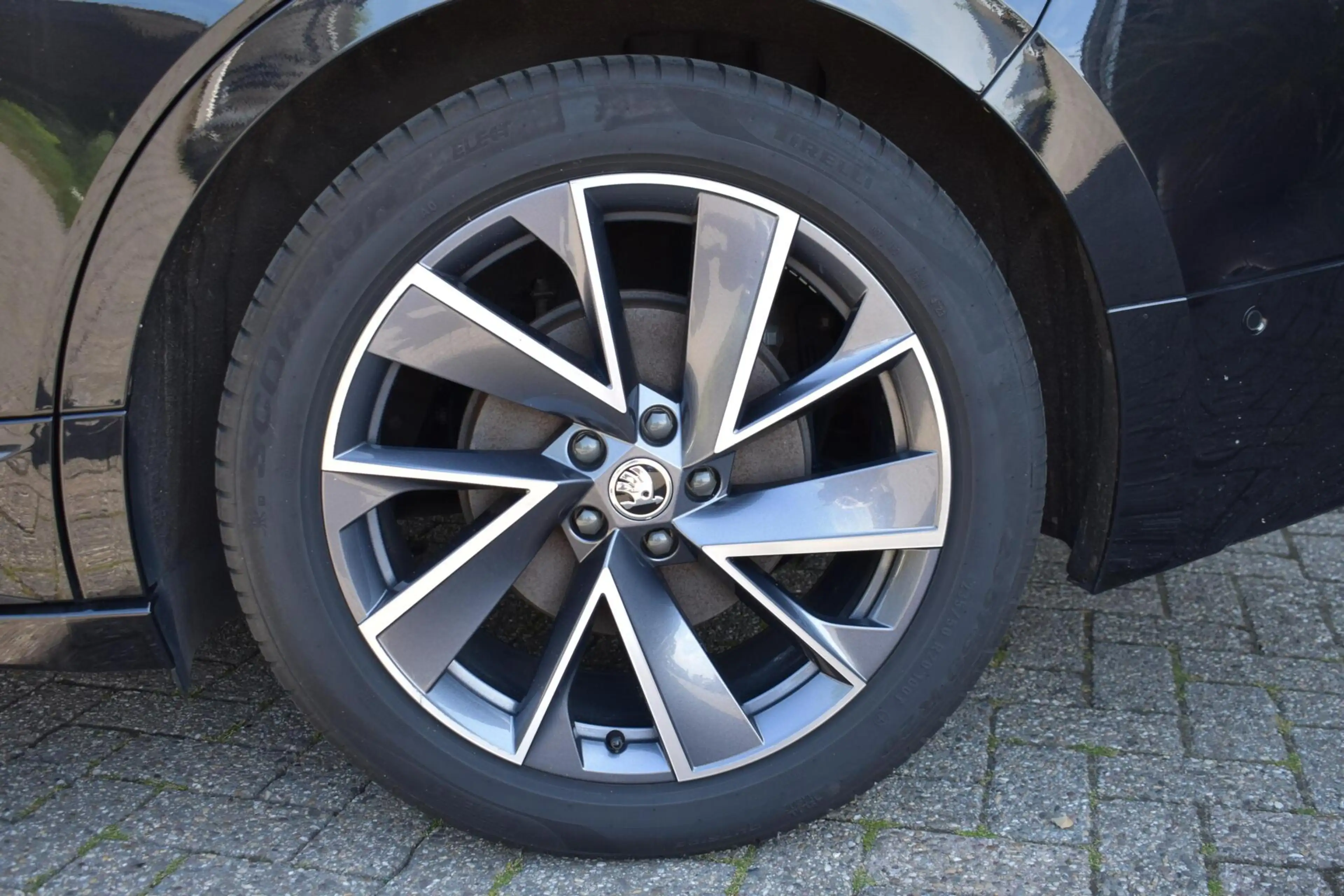 Skoda Enyaq iV 60 Sportline | Camera | Carplay | Cruise Contro — photo 6