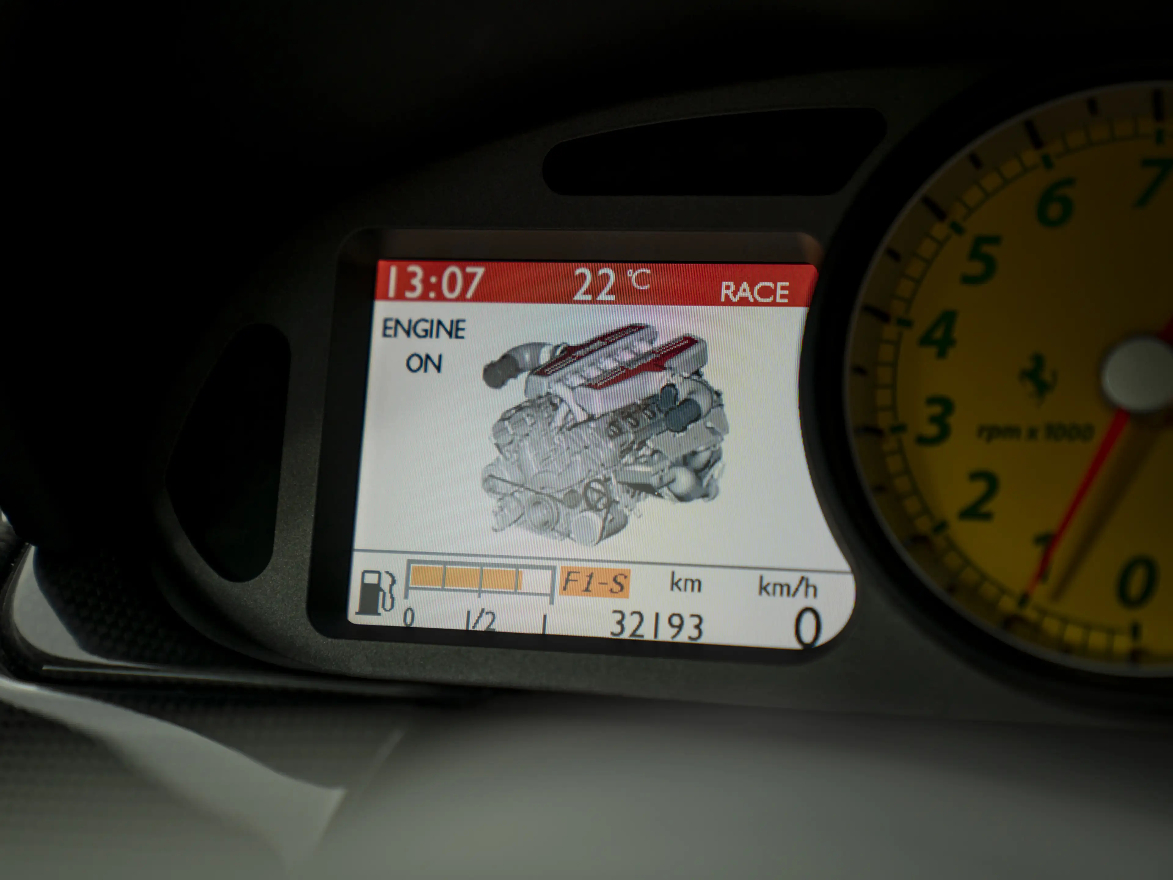 Ferrari 599 6.0 GTB Fiorano F1 | Top condition | Carbon seats — photo 37