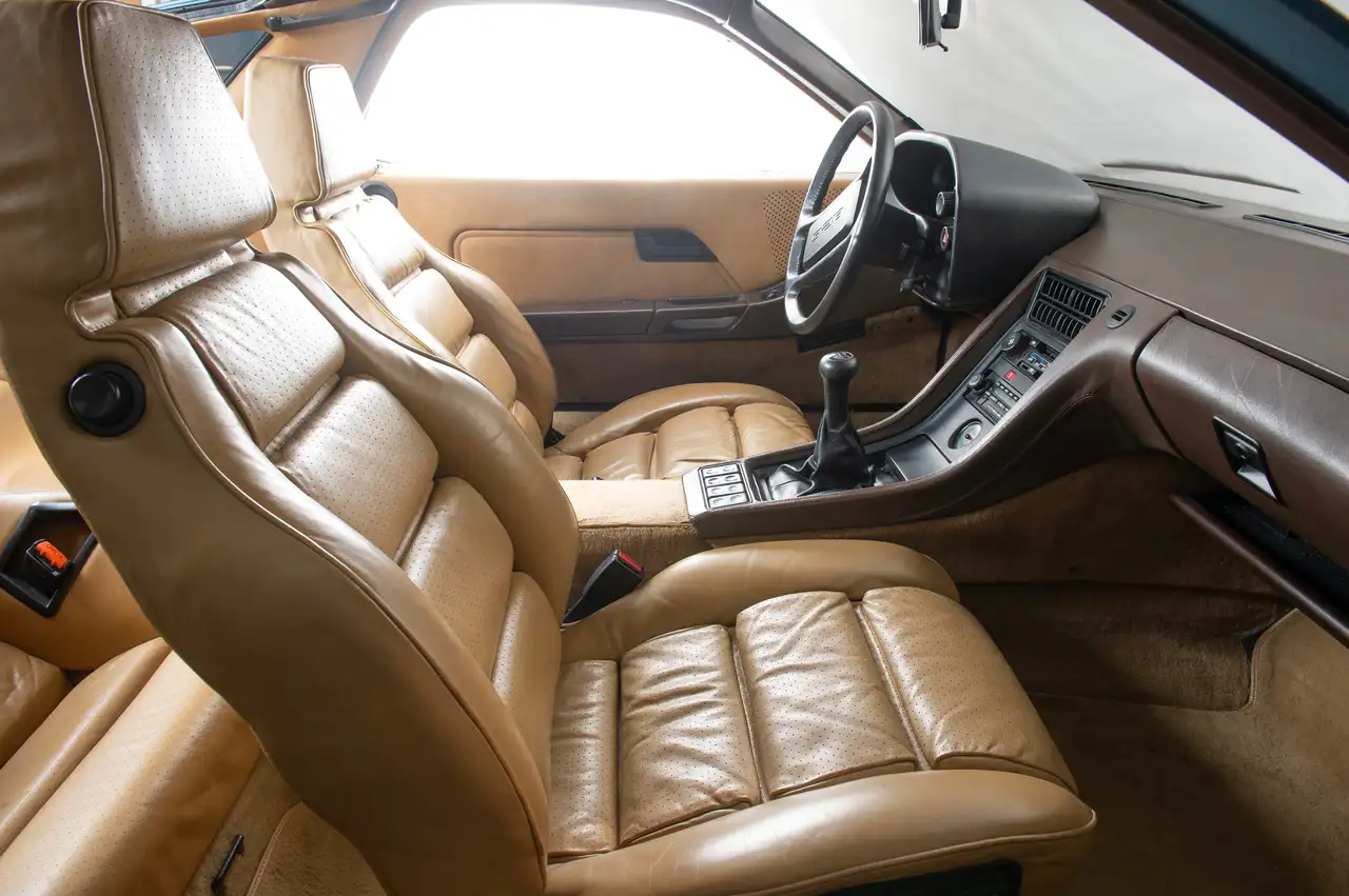 Porsche 928 4.5 Coupé, foto 12
