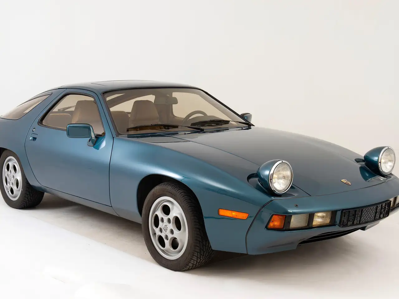 Porsche 928 4.5 Coupé, foto 1
