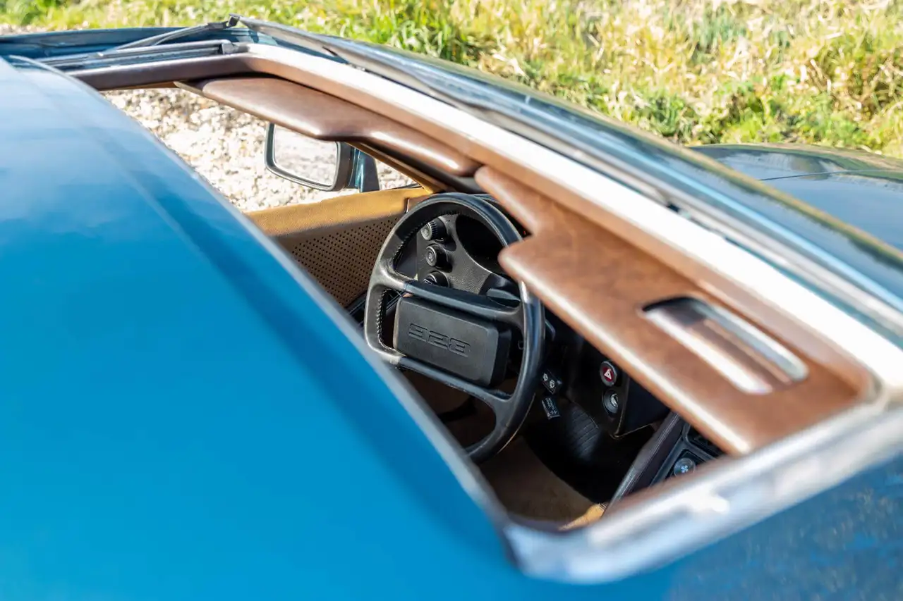 Porsche 928 4.5 Coupé, foto 9
