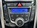 Hyundai i30 1.6 GDi FIFA World Cup Ed. Gold AHK Pano Navi Cam Weiß - thumbnail 19