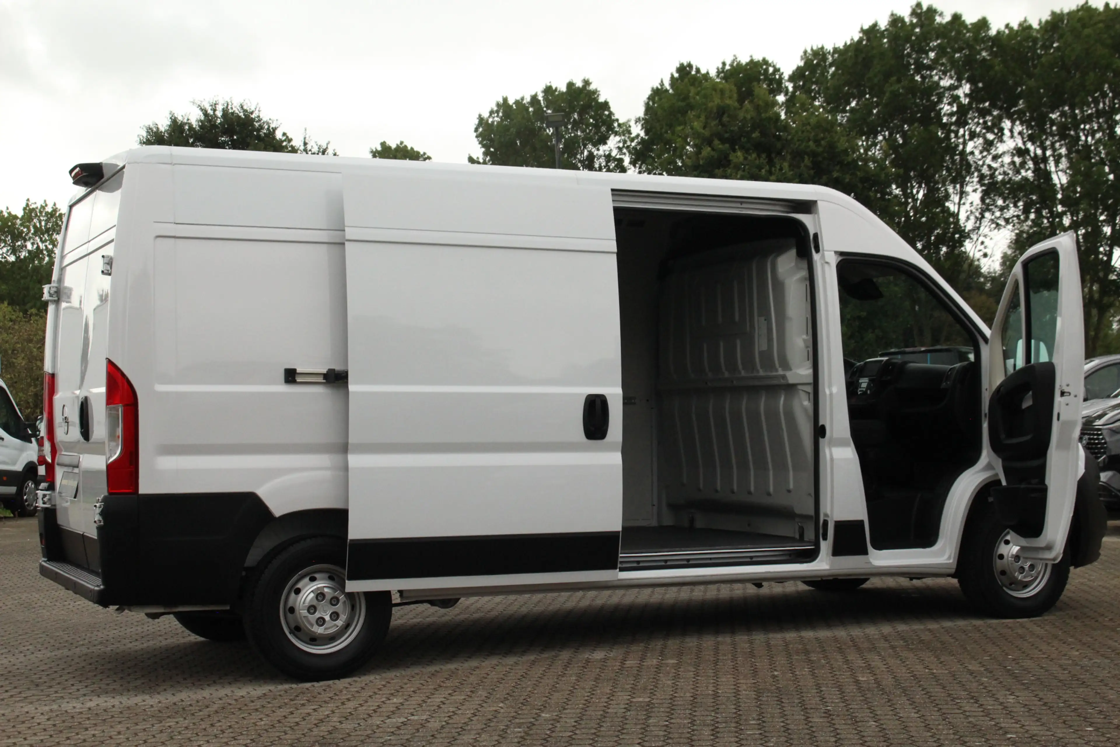 Opel Movano 2.2D 140pk L3H2 Edition | Camera | Cruise | Airco — photo 6