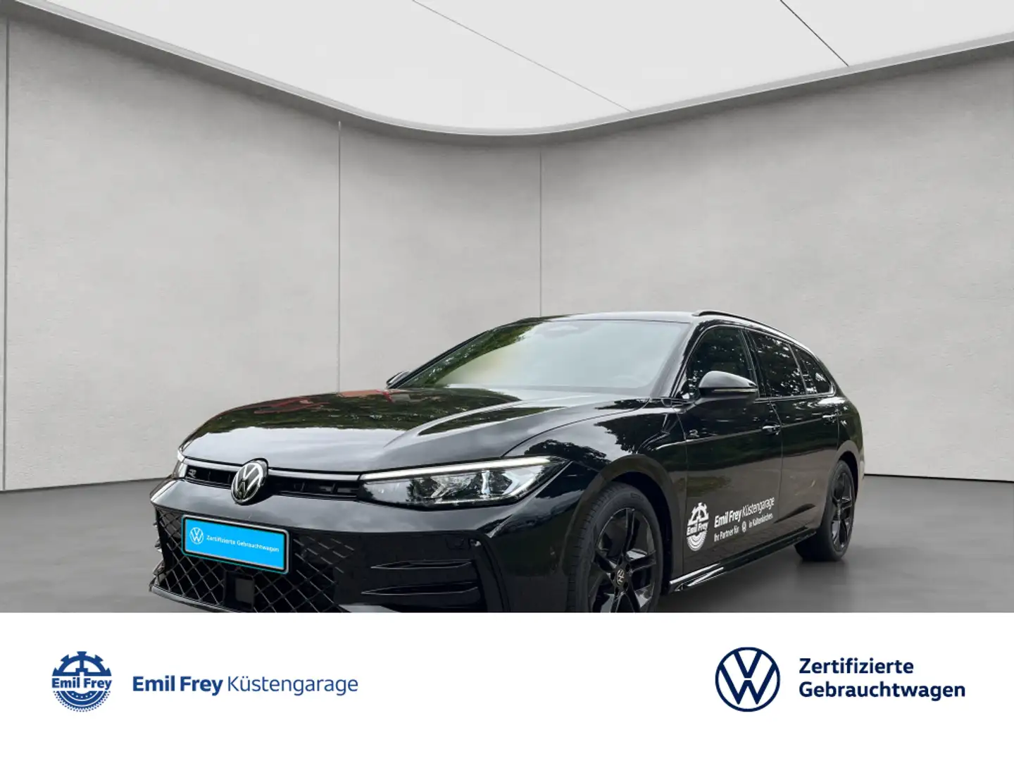 Volkswagen Passat Variant 2.0 TDI SCR DSG R-Line AHK Assist Schwarz - 1