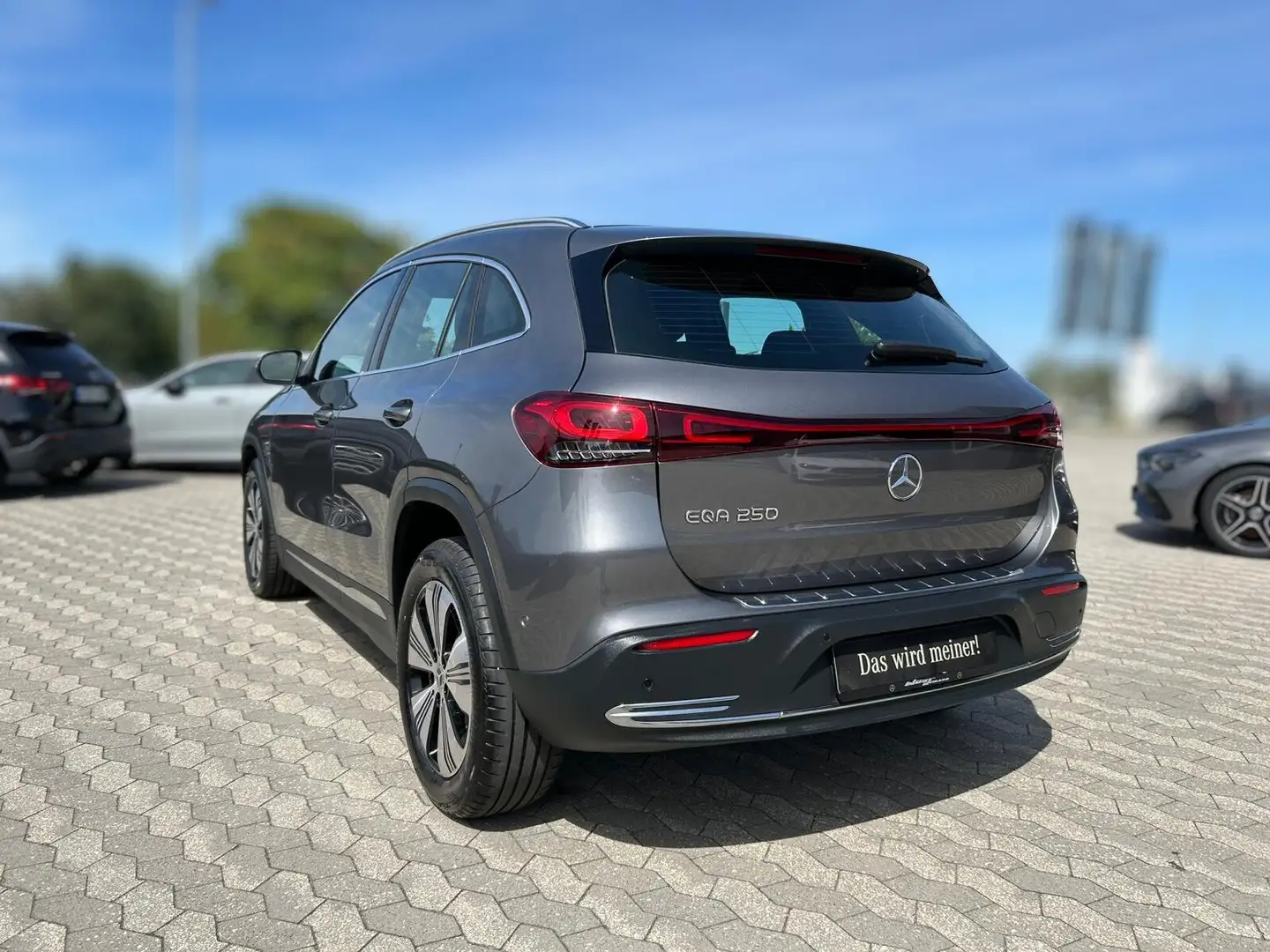 Mercedes-Benz EQA 250 Progressive+Memory+Kam.+Totw.+LED+el.He. Grau - 2
