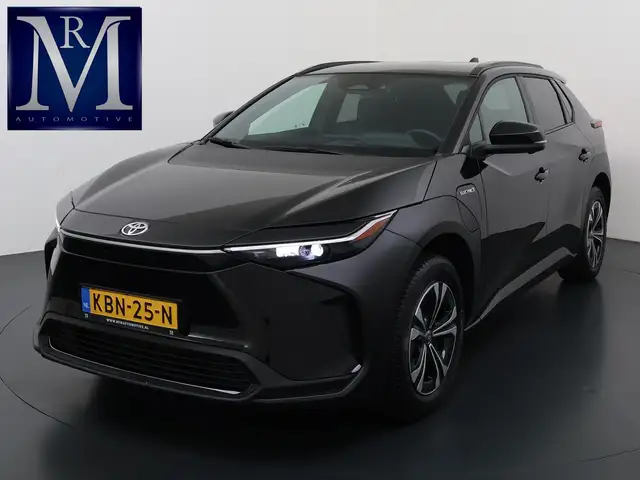 Toyota bZ4X Dynamic 71 kWh | LEKKER COMPLEET EN RIJKLAAR GEPRI