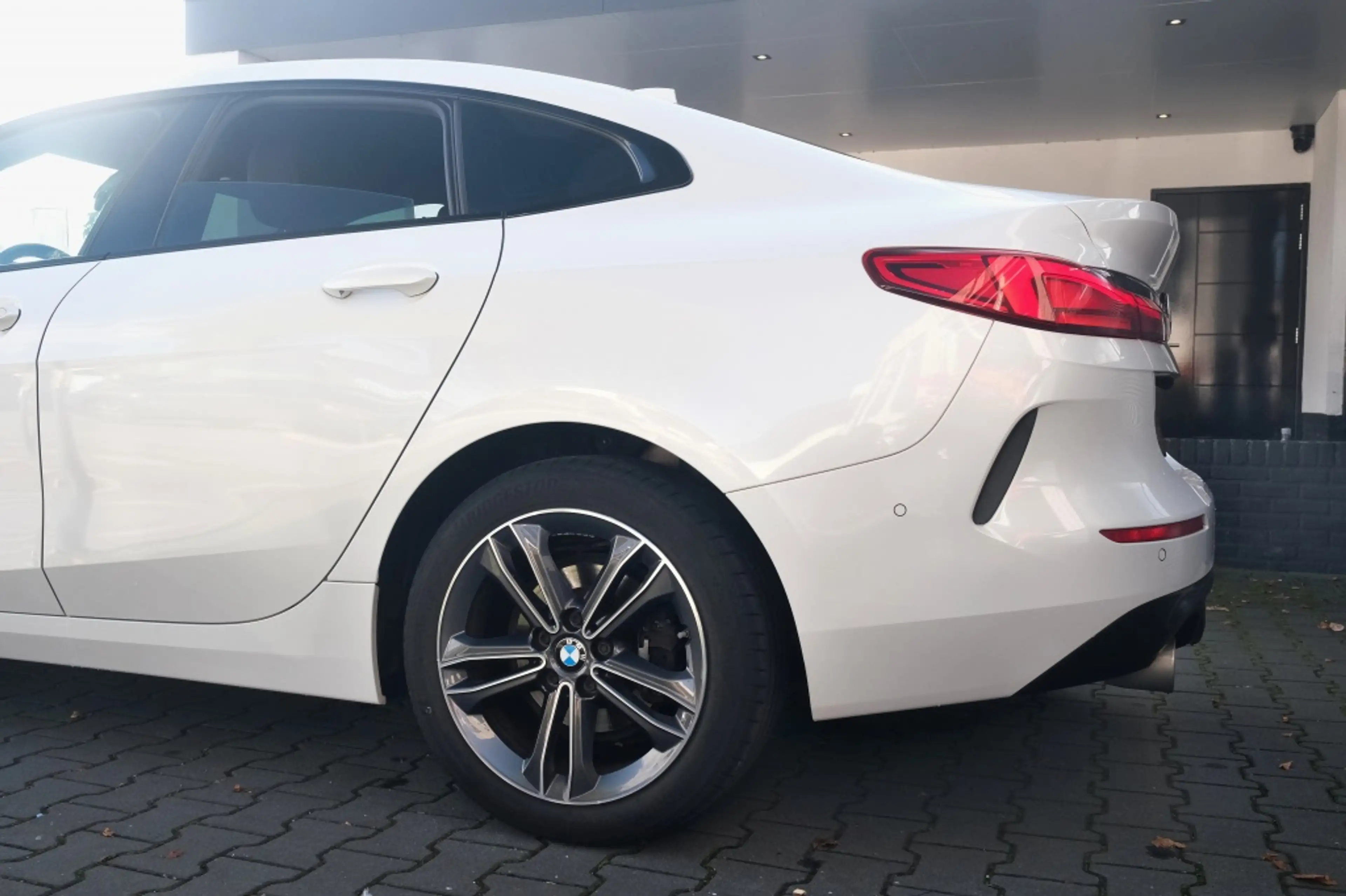 BMW 218 2-serie Gran Coupé 218i High-Executive Sport-Line — photo 11