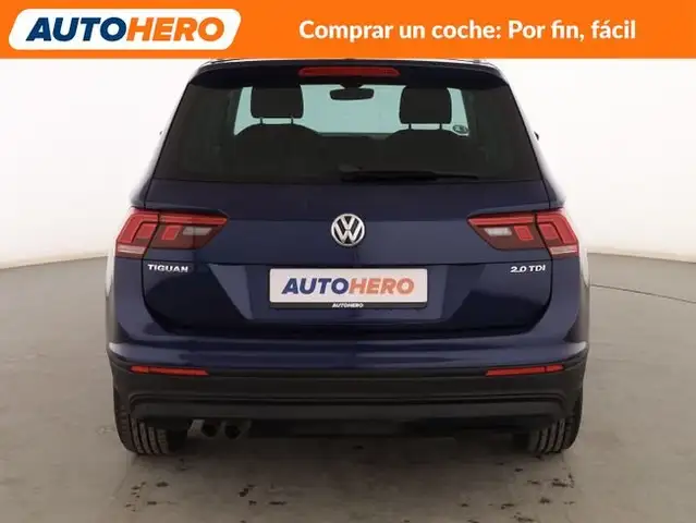 Volkswagen Tiguan view 5