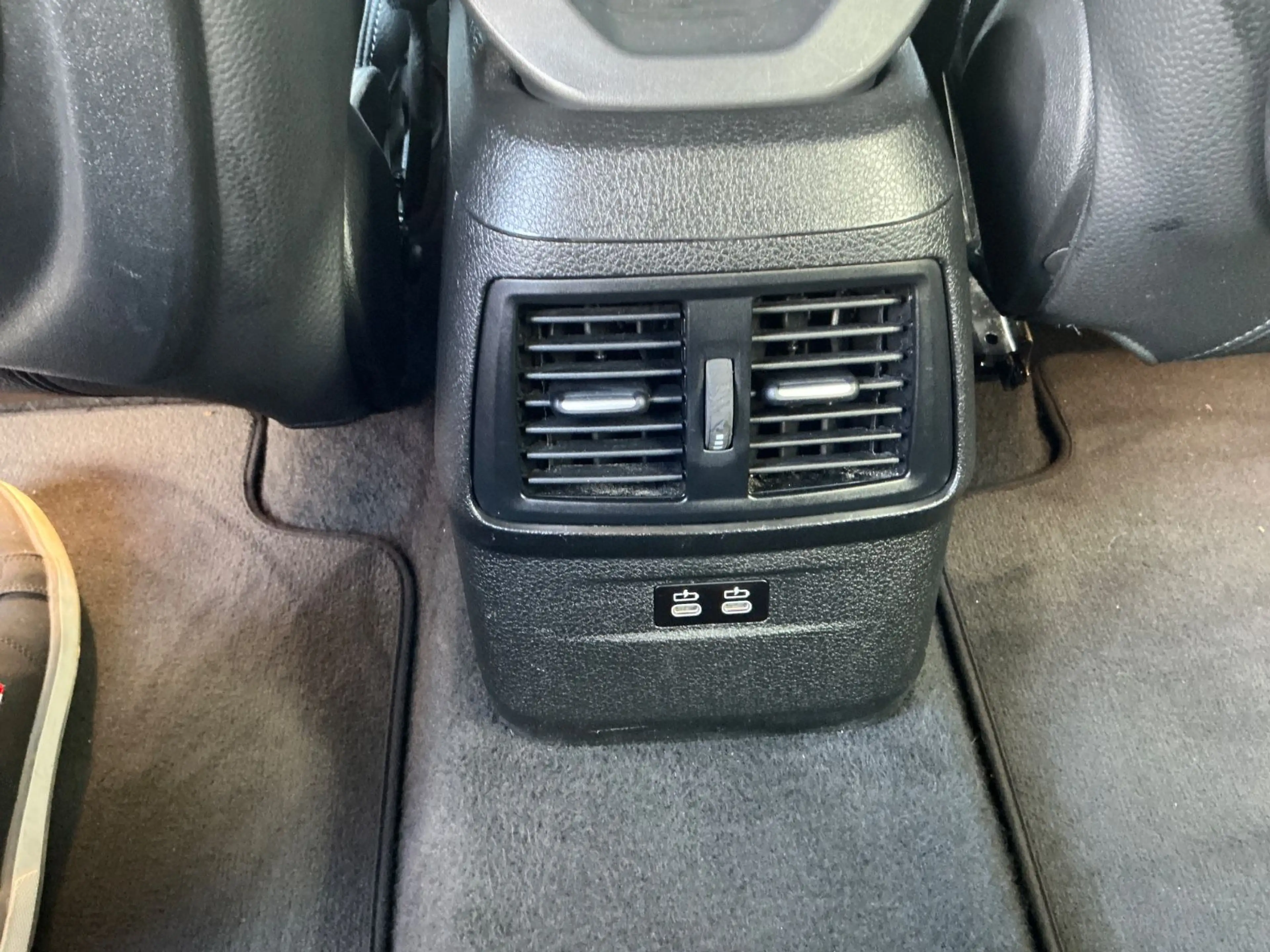 BMW 220 2 Gran Tourer M Sport Navi  7 Sitze AHK — photo 34