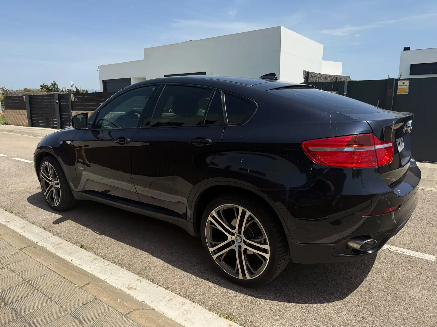 BMW X6 xDrive 30dA - 2