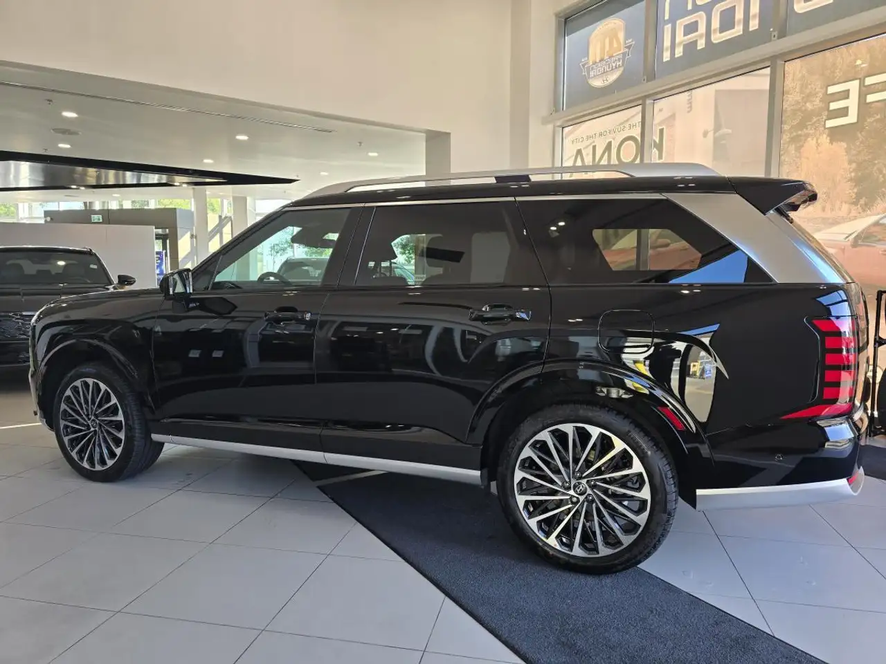 Hyundai PALISADE photo Hyundai PALISADE