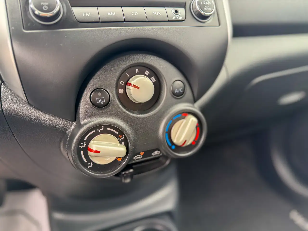 Nissan Micra снимка Nissan Micra