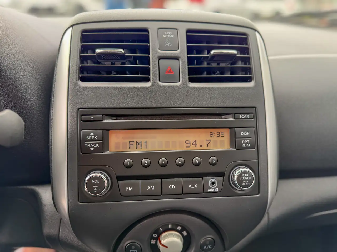Nissan Micra снимка Nissan Micra