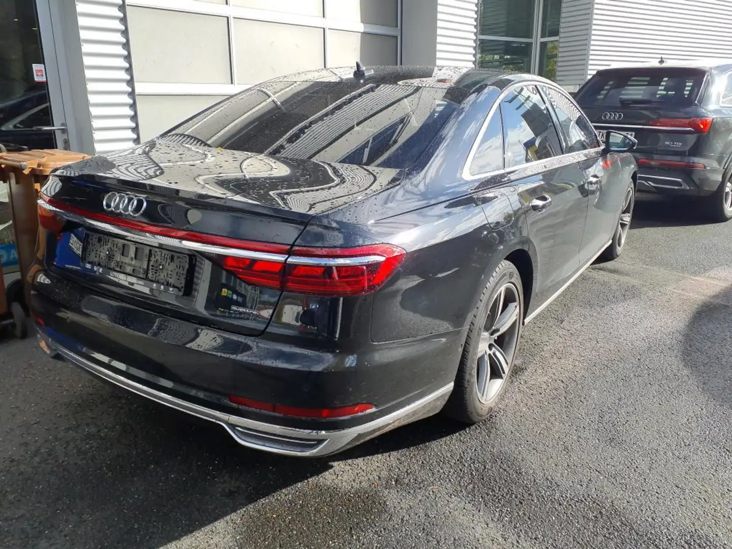 Audi A8 60 TFSI e quattro PANO*MASS*B&O*LUFT*360°KAM Schwarz - 2