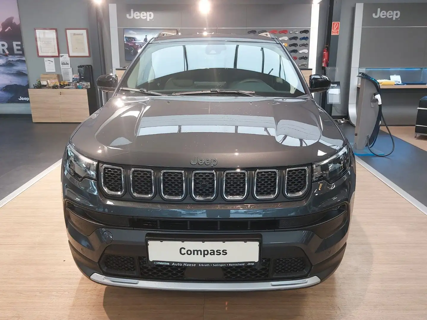 Jeep Compass 1.5 130PS Mild Hybrid "Limited" Gris - 2