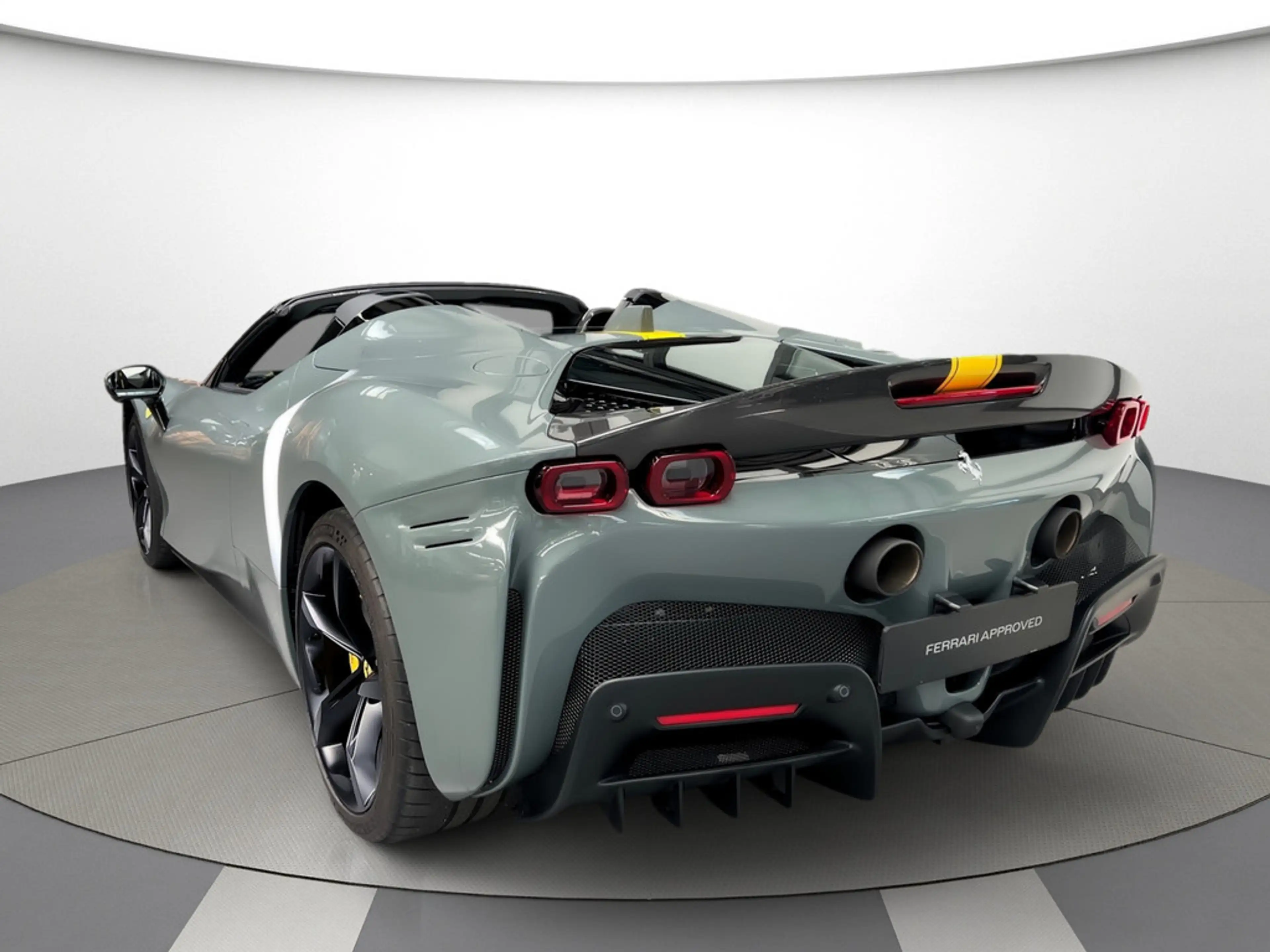 Ferrari SF90 Spider Assetto Fiorano Paket 2025 — photo 7