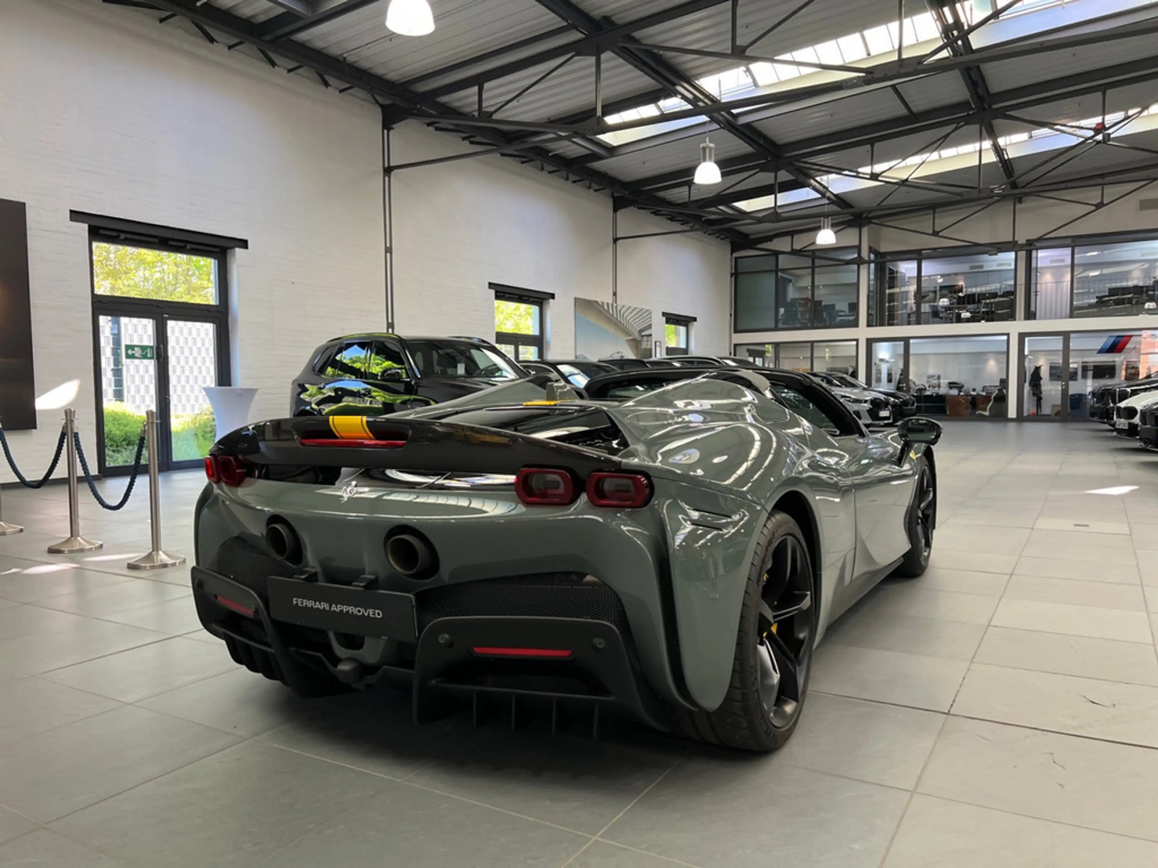 Ferrari SF90 Spider Assetto Fiorano Paket 2025 — photo 10
