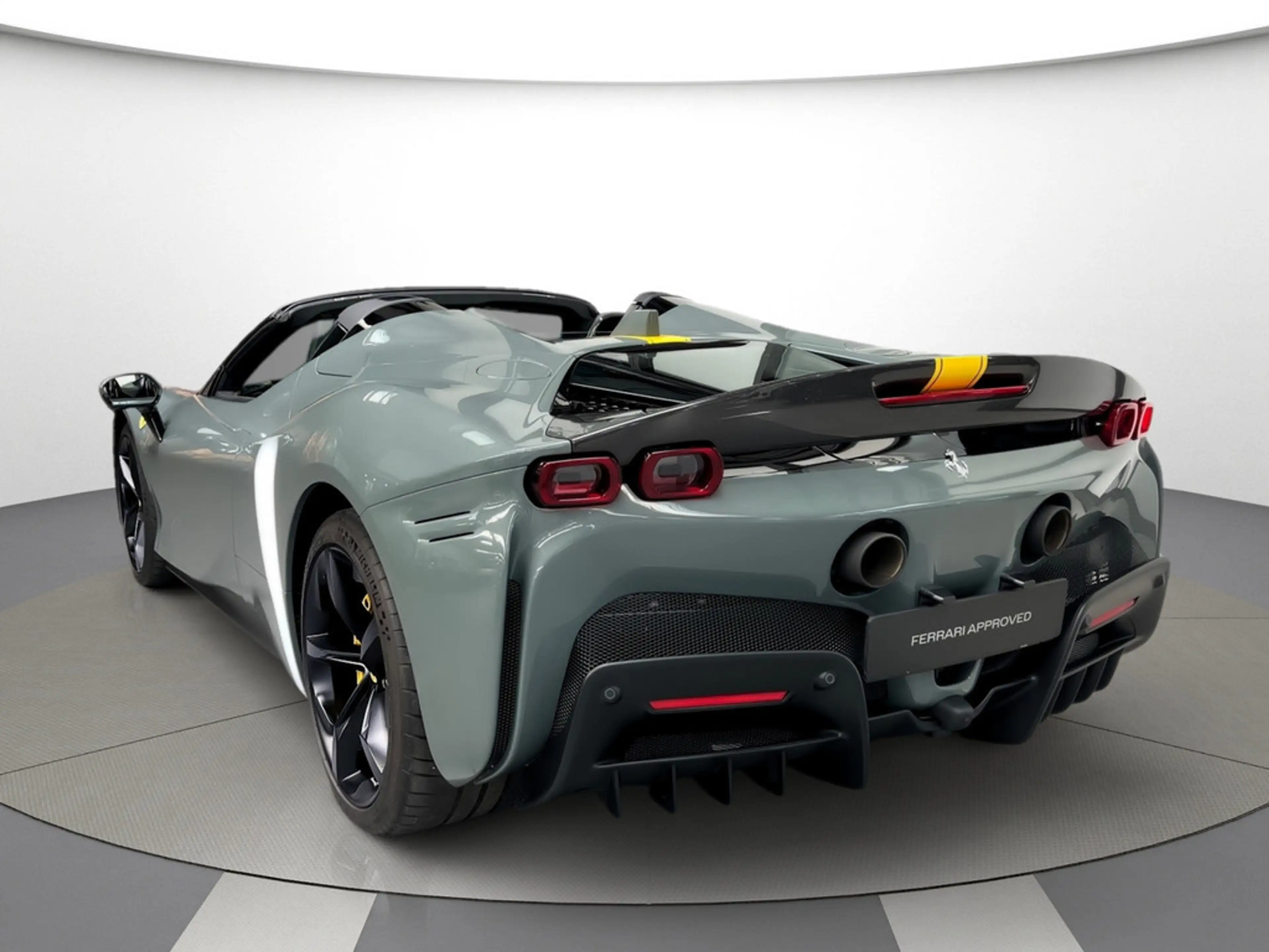 Ferrari SF90 Spider Assetto Fiorano Paket 2025 — photo 6