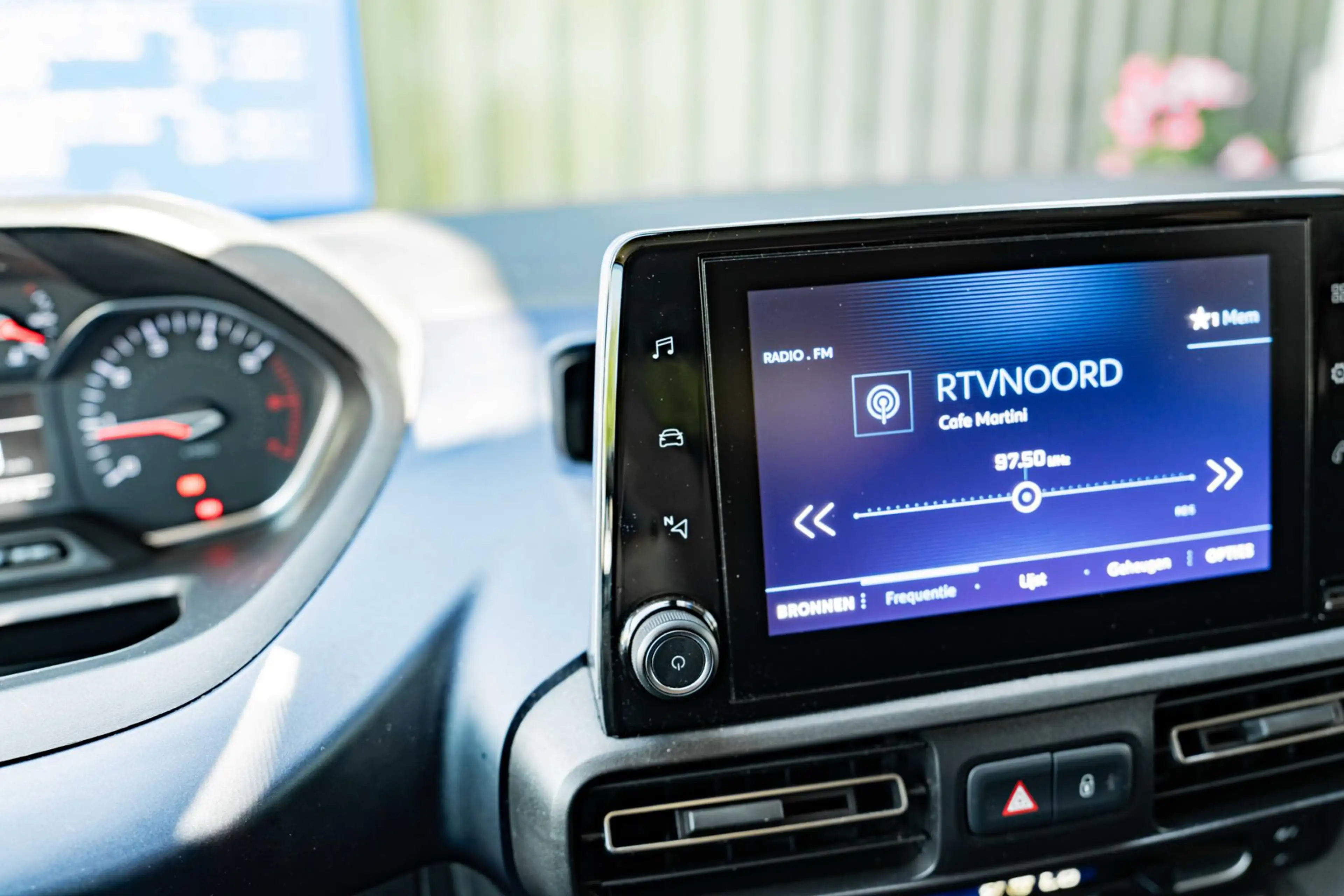 Peugeot Rifter 1.5 BlueHDI Allure — photo 20