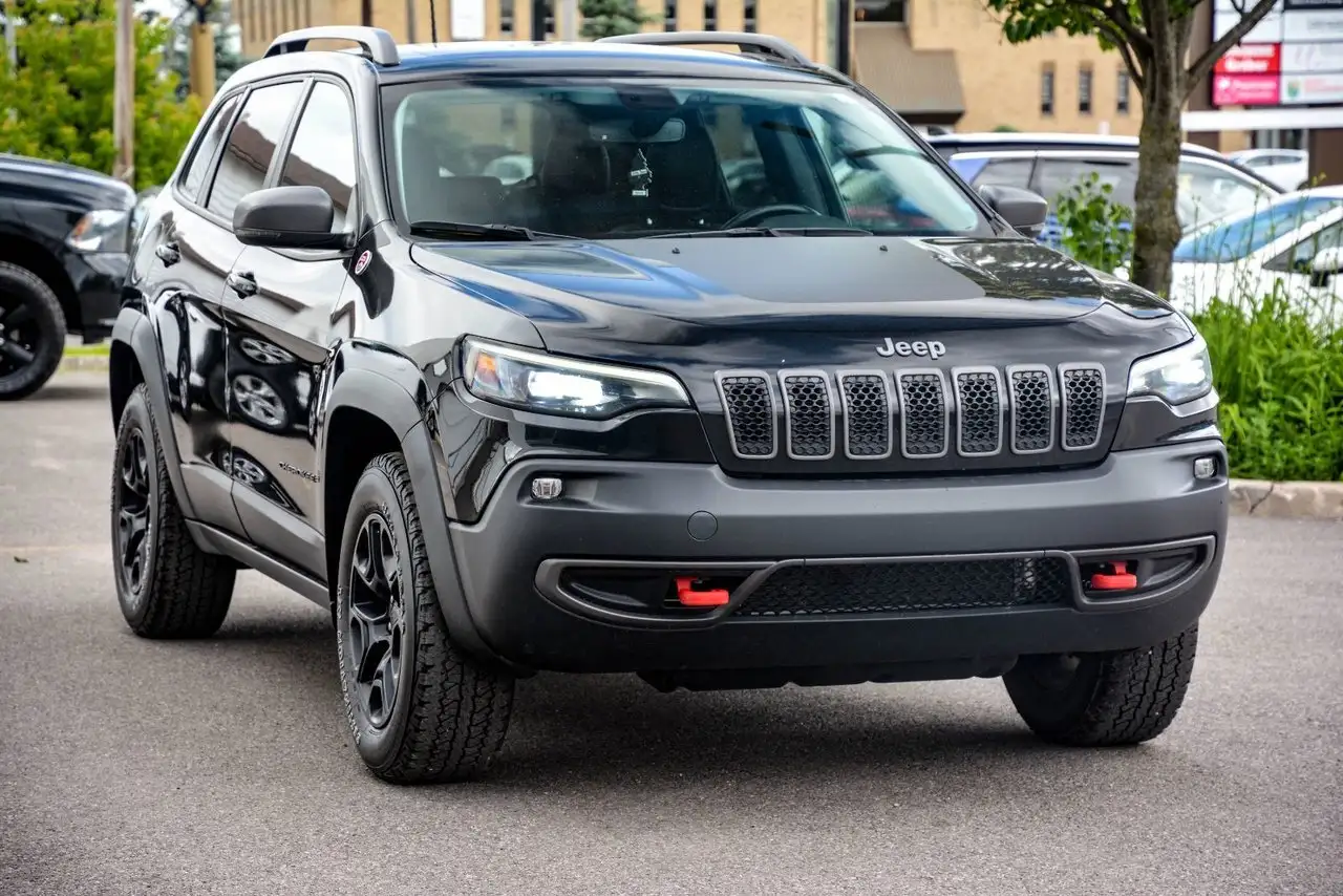 Jeep Cherokee photo Jeep Cherokee