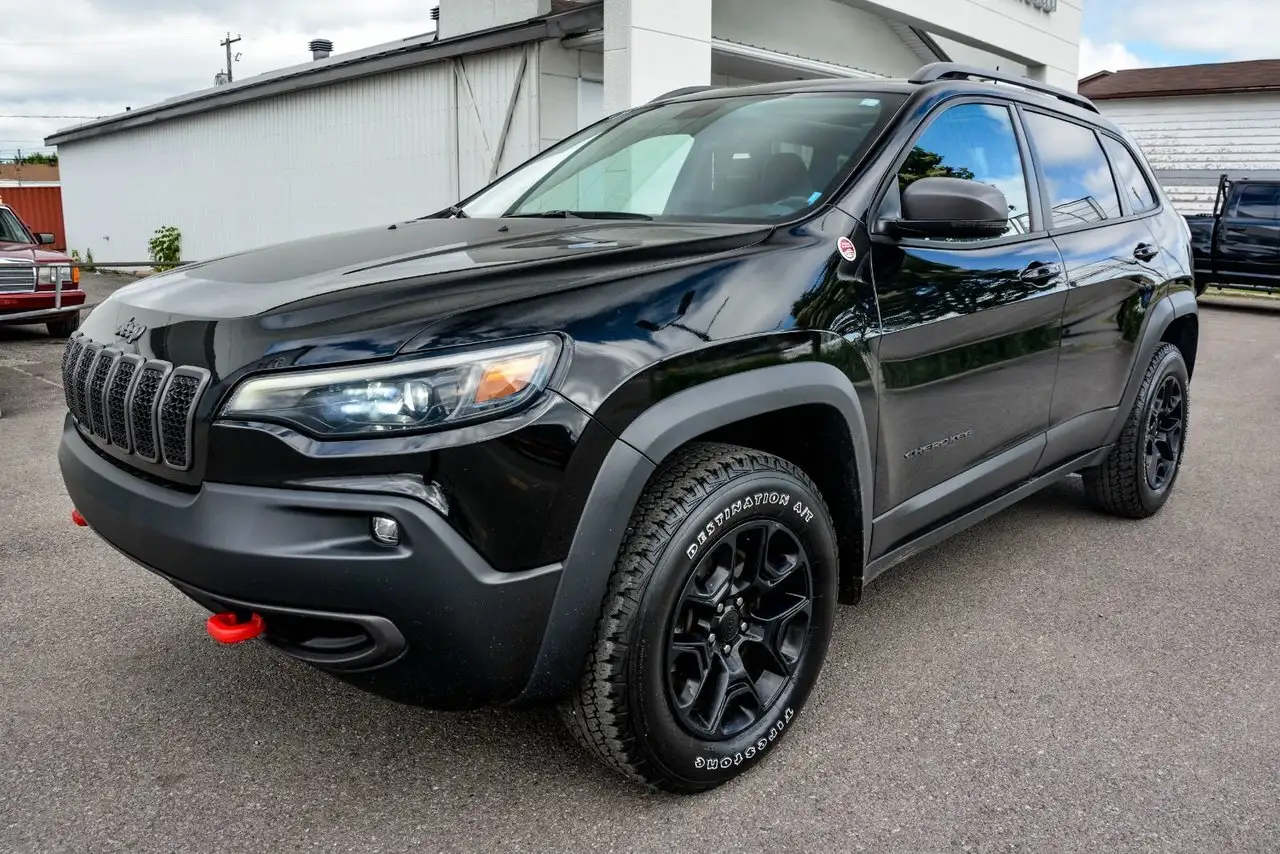 Jeep Cherokee photo Jeep Cherokee