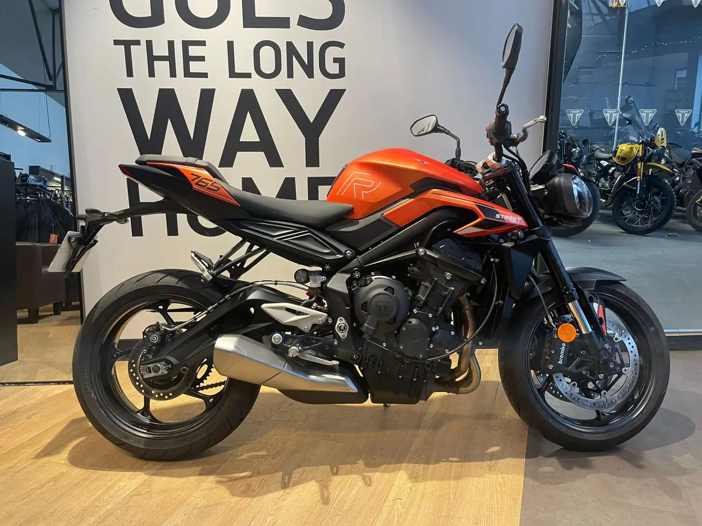 Triumph Street Triple 765 Oranj - 2