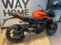 Triumph Street Triple 765 Oranj - thumbnail 3