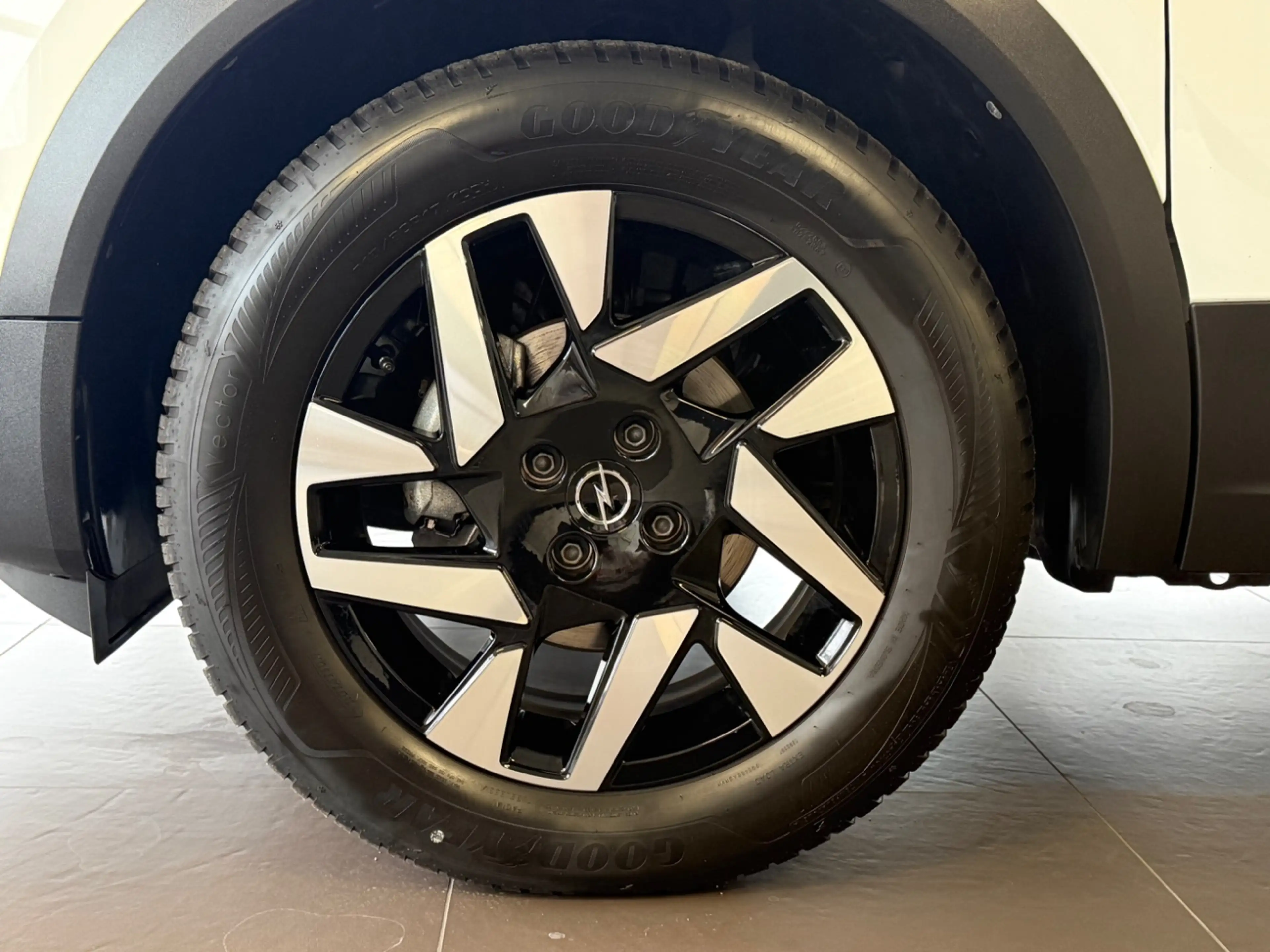 Opel Mokka 1.2 Turbo Elegance Navi*Rückfahrkamera — photo 10
