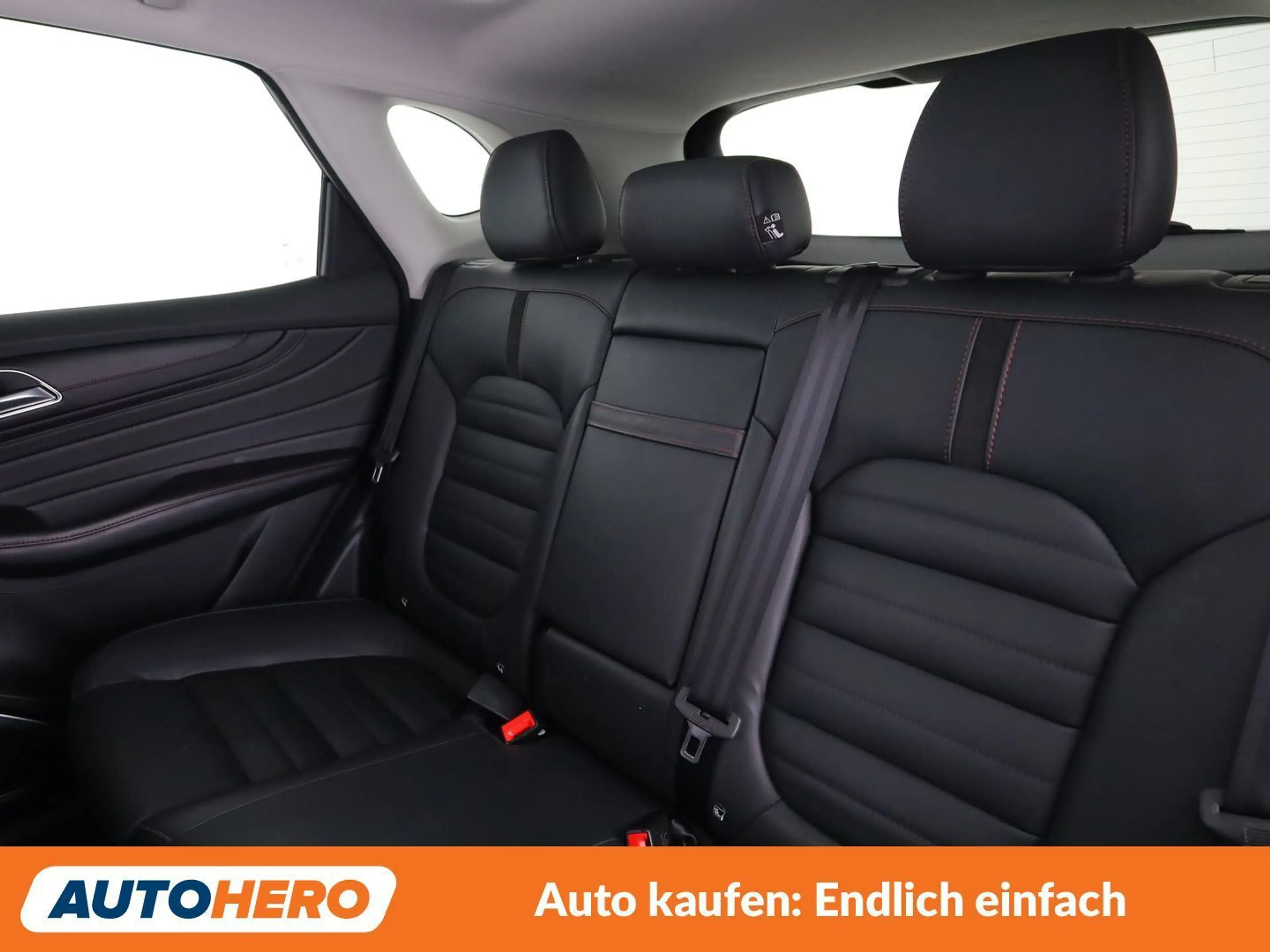 MG EHS 1.5 T-GDI Plug-in Hybrid Luxury — photo 14
