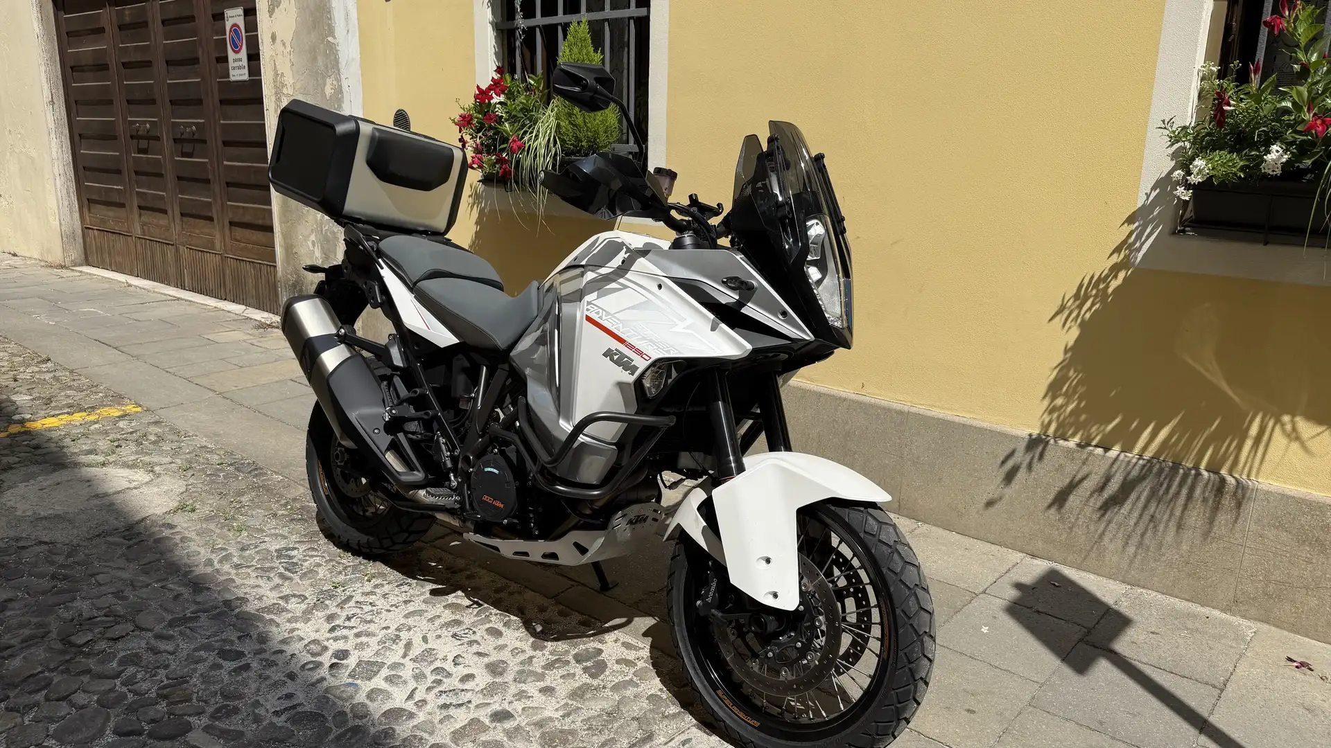 KTM 1290 Super Adventure S - 2