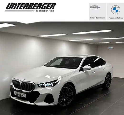 BMW 550 e xDrive Lim. M Sportpaket B&W Drivingass. Prof. D