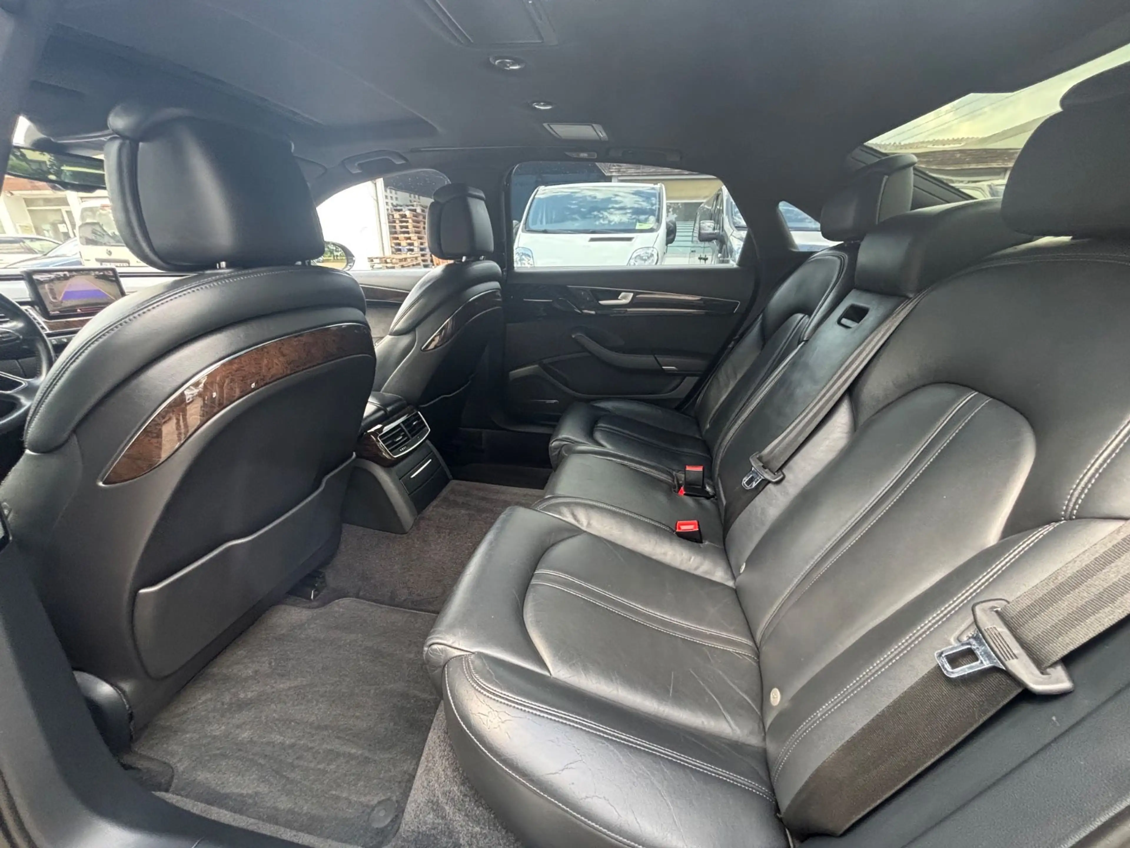 Audi A8 3.0 TDI quattro Lang Leder Navi Bi-Xenon 5-Si — photo 6