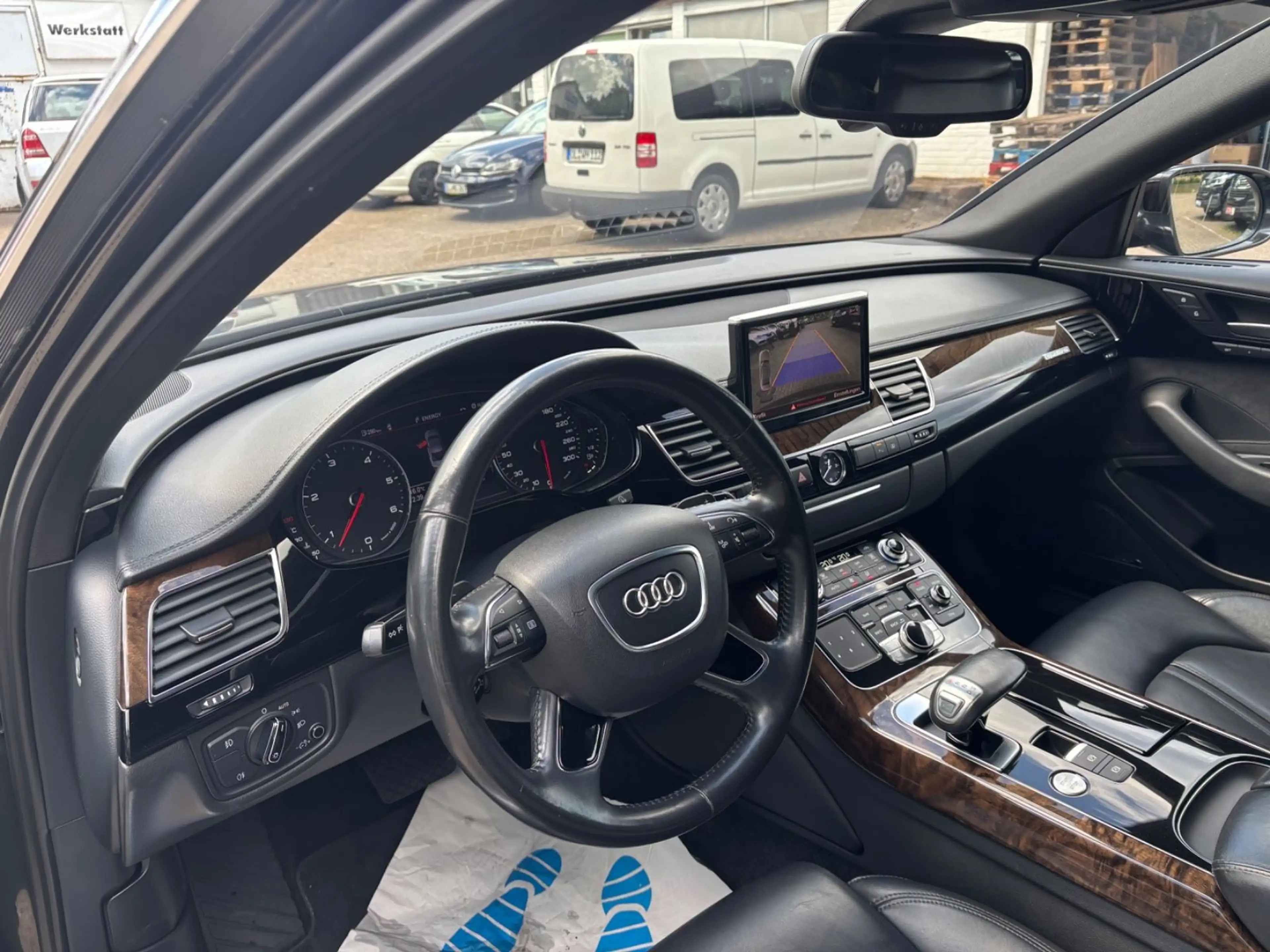 Audi A8 3.0 TDI quattro Lang Leder Navi Bi-Xenon 5-Si — photo 4