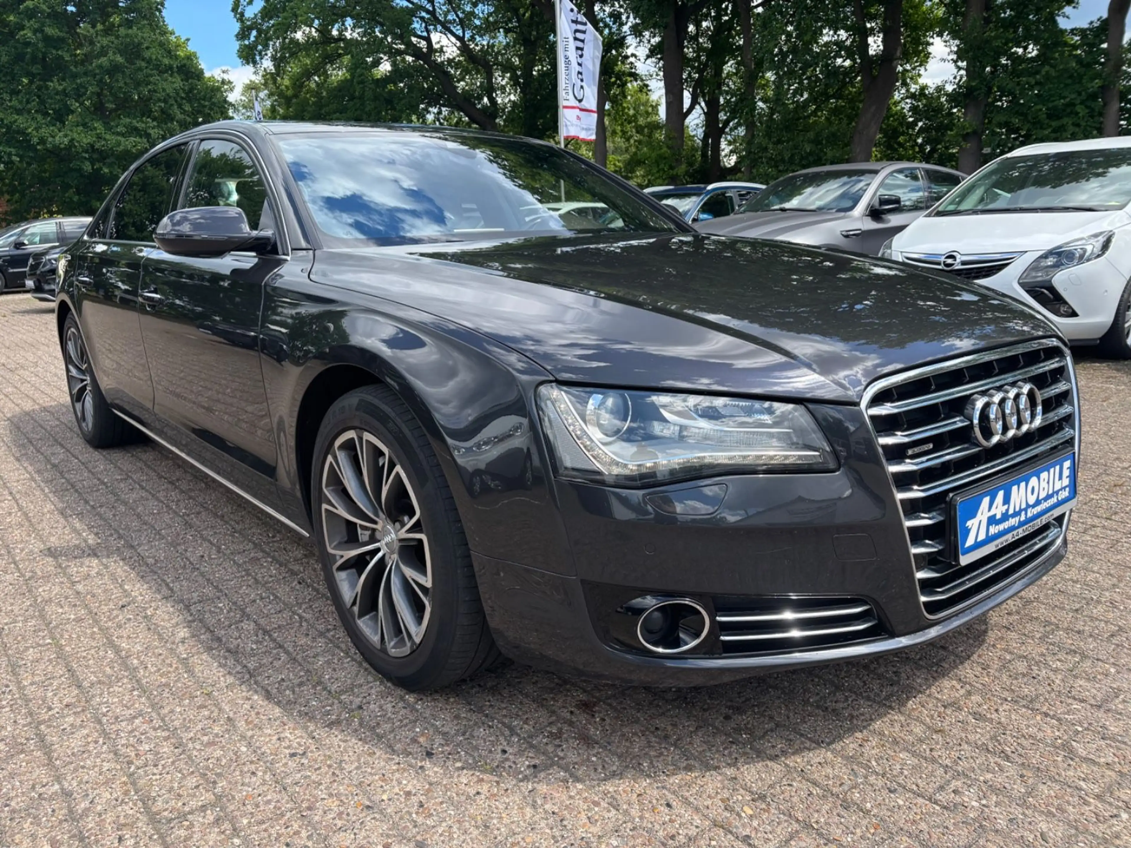 Audi A8 3.0 TDI quattro Lang Leder Navi Bi-Xenon 5-Si — photo 12