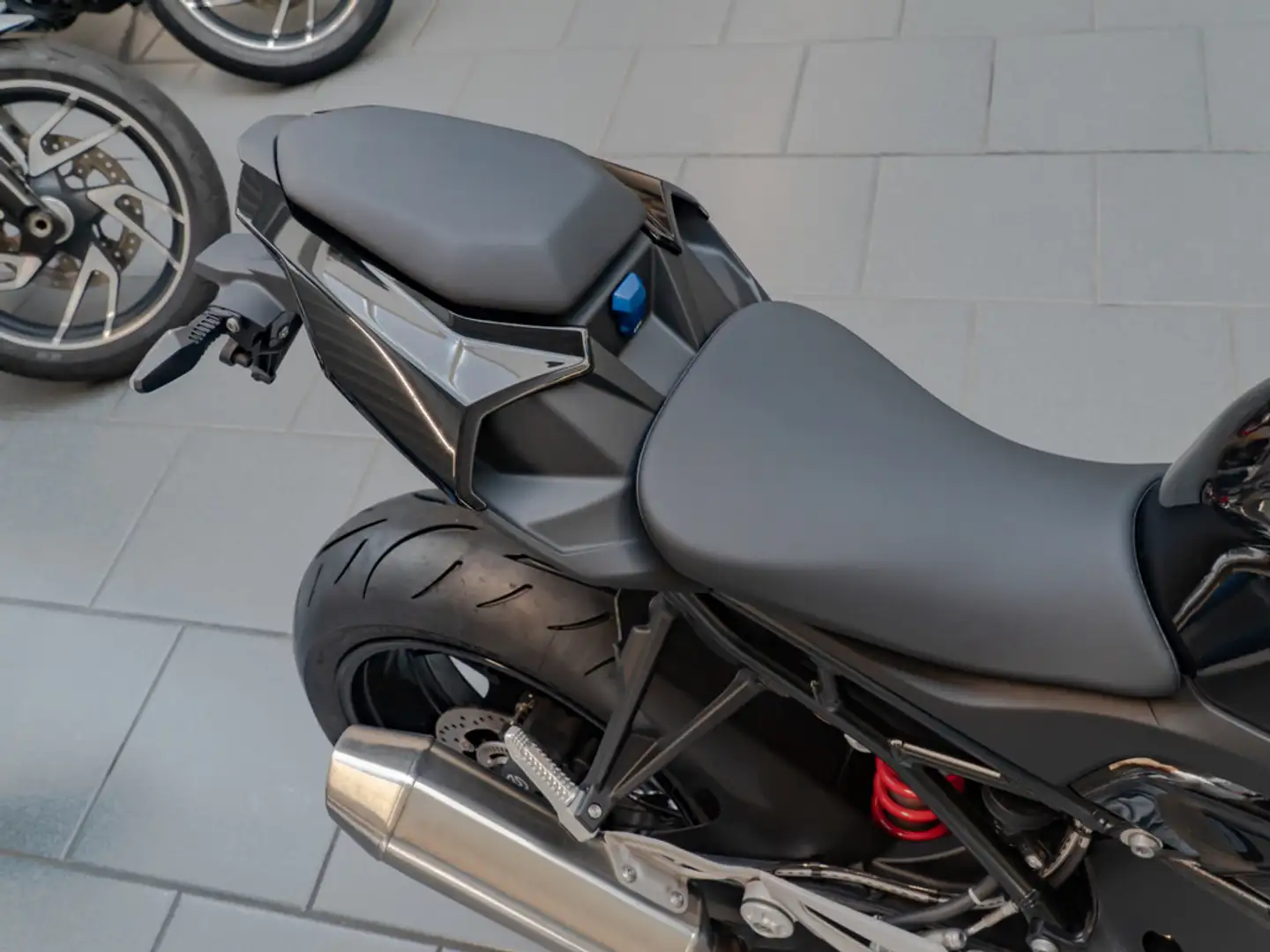 BMW S 1000 R Czarny - 2