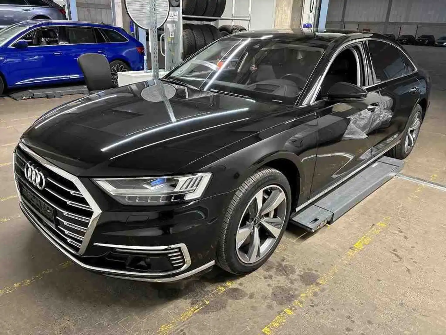 Audi A8 L 60 TFSI qu,MatrixLED,Allradle,Bang&Ol voll Schwarz - 1
