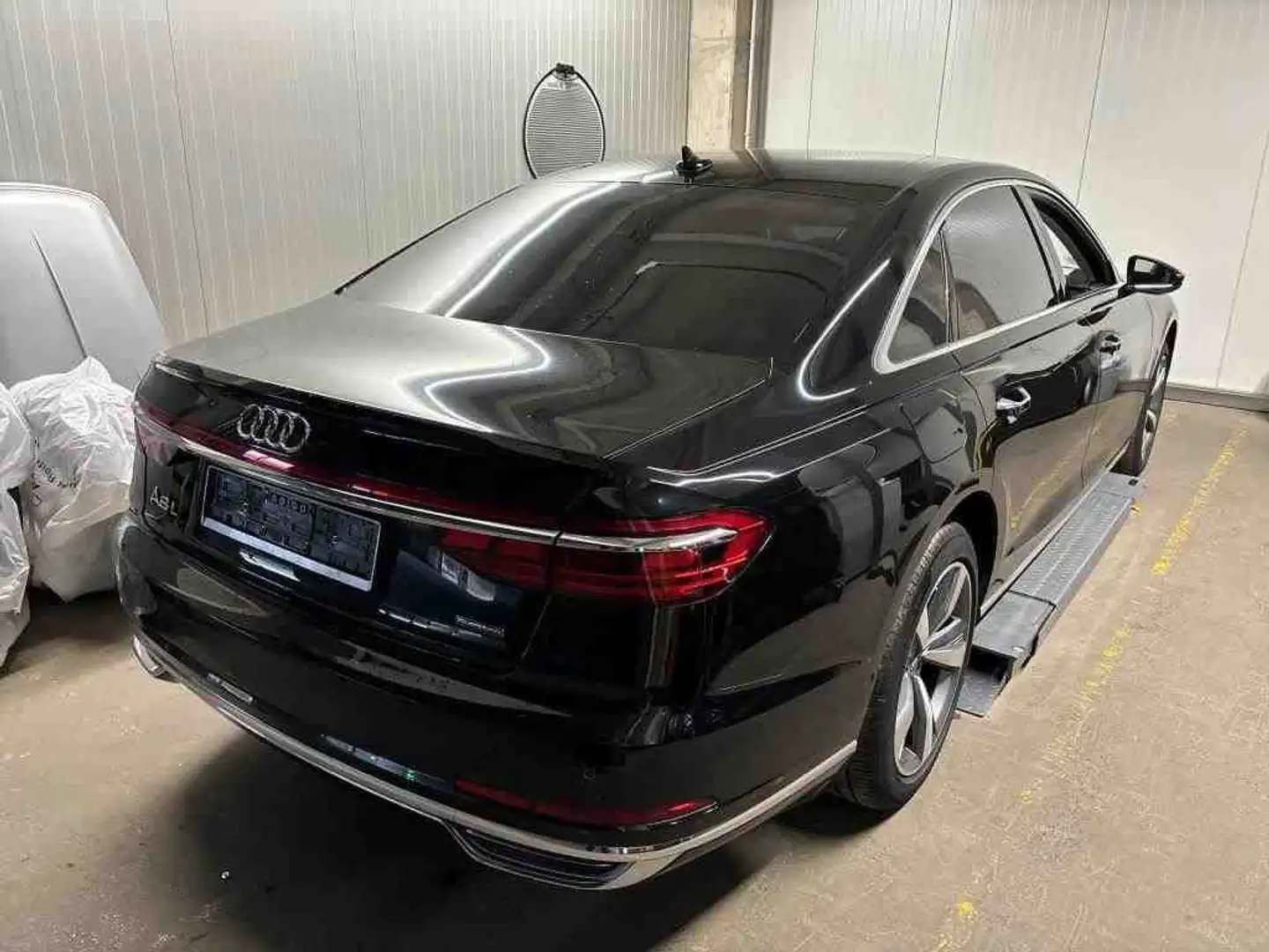 Audi A8 L 60 TFSI qu,MatrixLED,Allradle,Bang&Ol voll Schwarz - 2