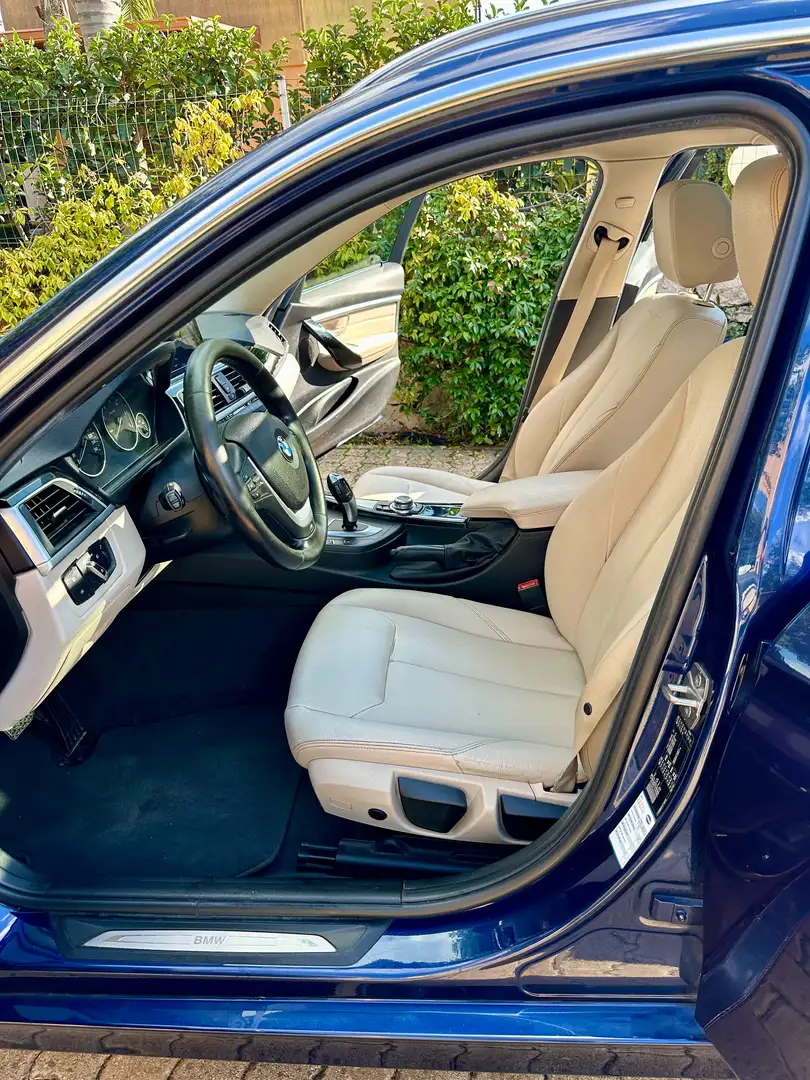 BMW 318 Serie 3 F31 2015 Touring 318d Touring Luxury auto Blu/Azzurro - 2