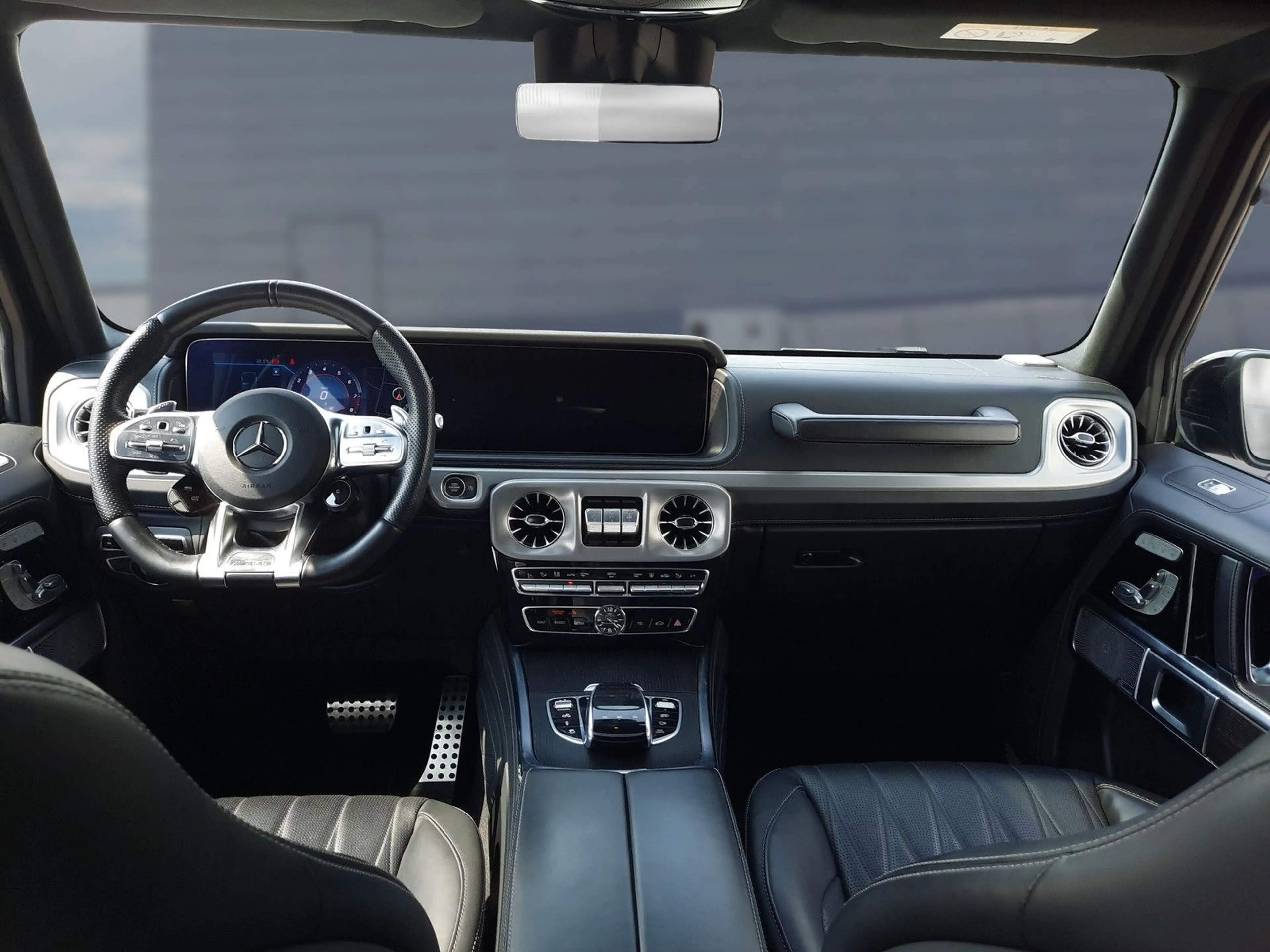 Mercedes-Benz G 63 AMG Burmester Sound Night Paket — photo 14