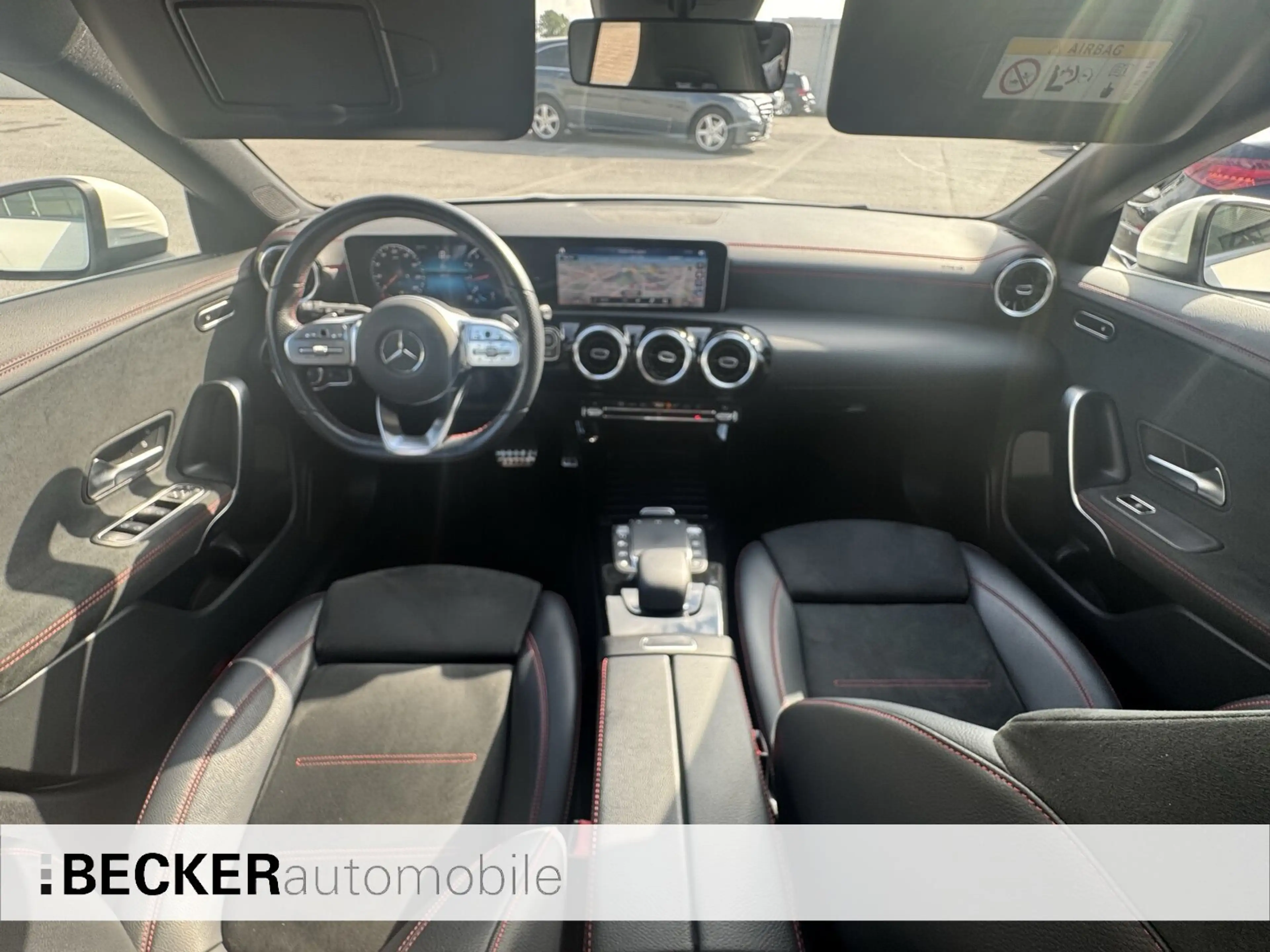 Mercedes-Benz CLA 180 CLA 180 SB AMG PANORAMA MBUX LED HP CarPlay SHZ — photo 14