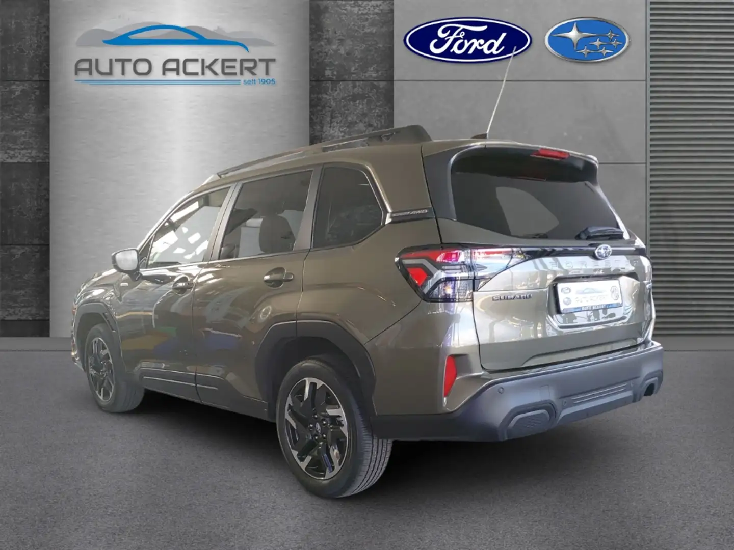 Subaru Forester 2025 e-Boxer Exclusive Navi LED Kamera Allrad ALU Verde - 2