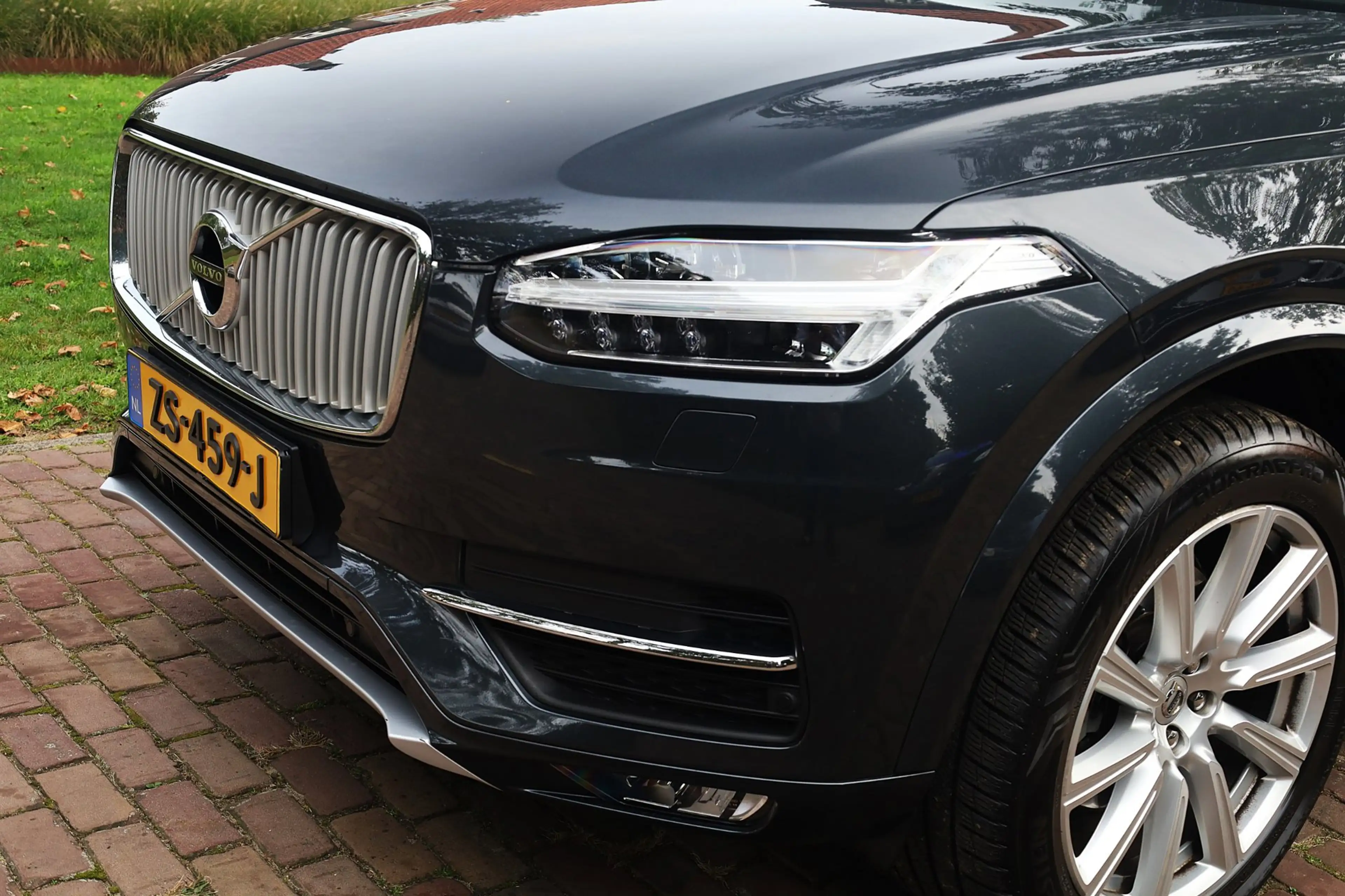 Volvo XC90 2.0 T5 AWD Inscription Aut. | Panorama | HUD | Ele — photo 4