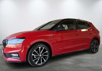 Monte Carlo Kamera Apple CarPlay LED Tempomat DAB