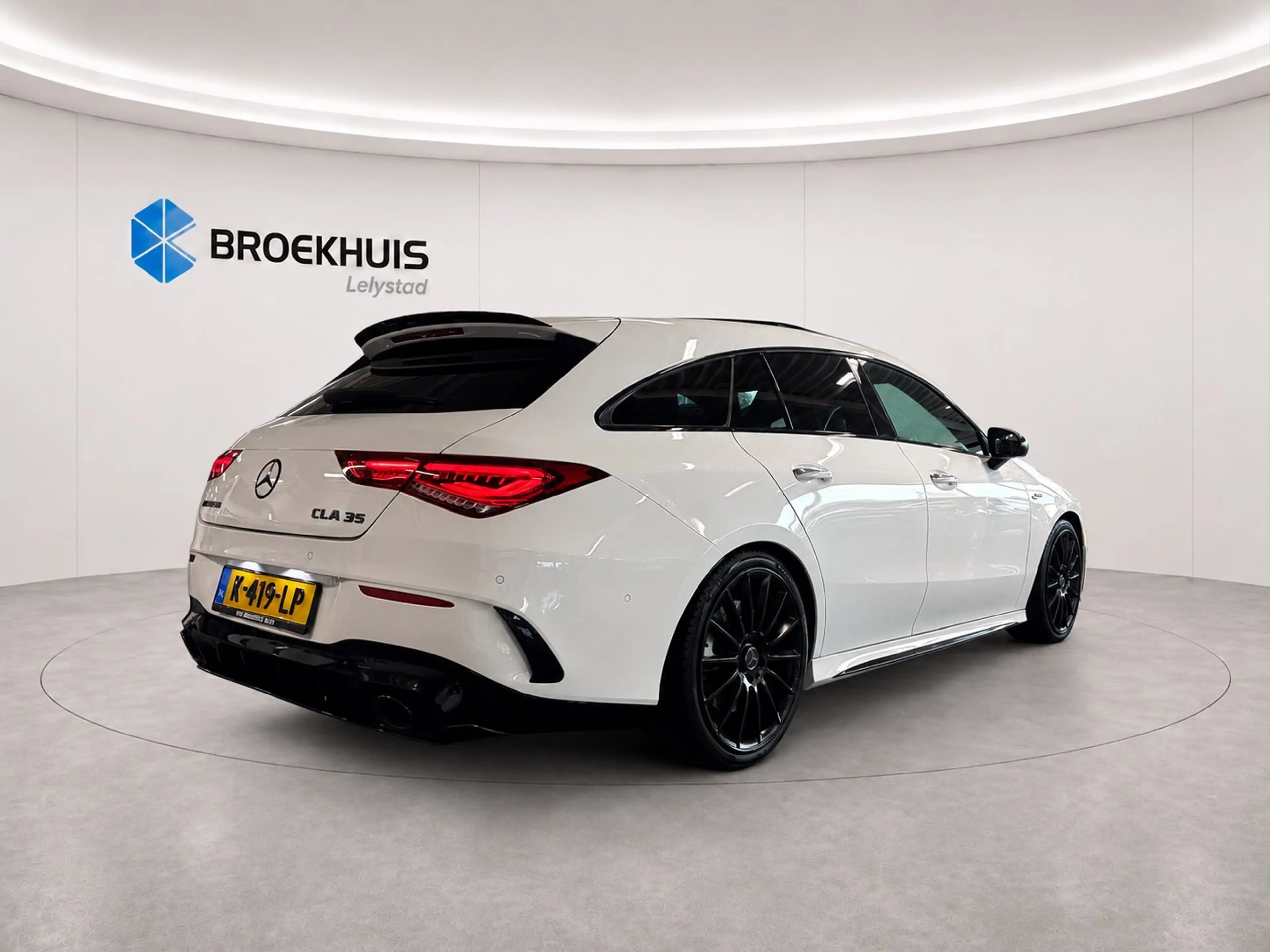 Mercedes-Benz CLA 35 AMG Shooting Brake CLA SHOOTING BRAKE 306PK 4MATIC PRE — photo 7