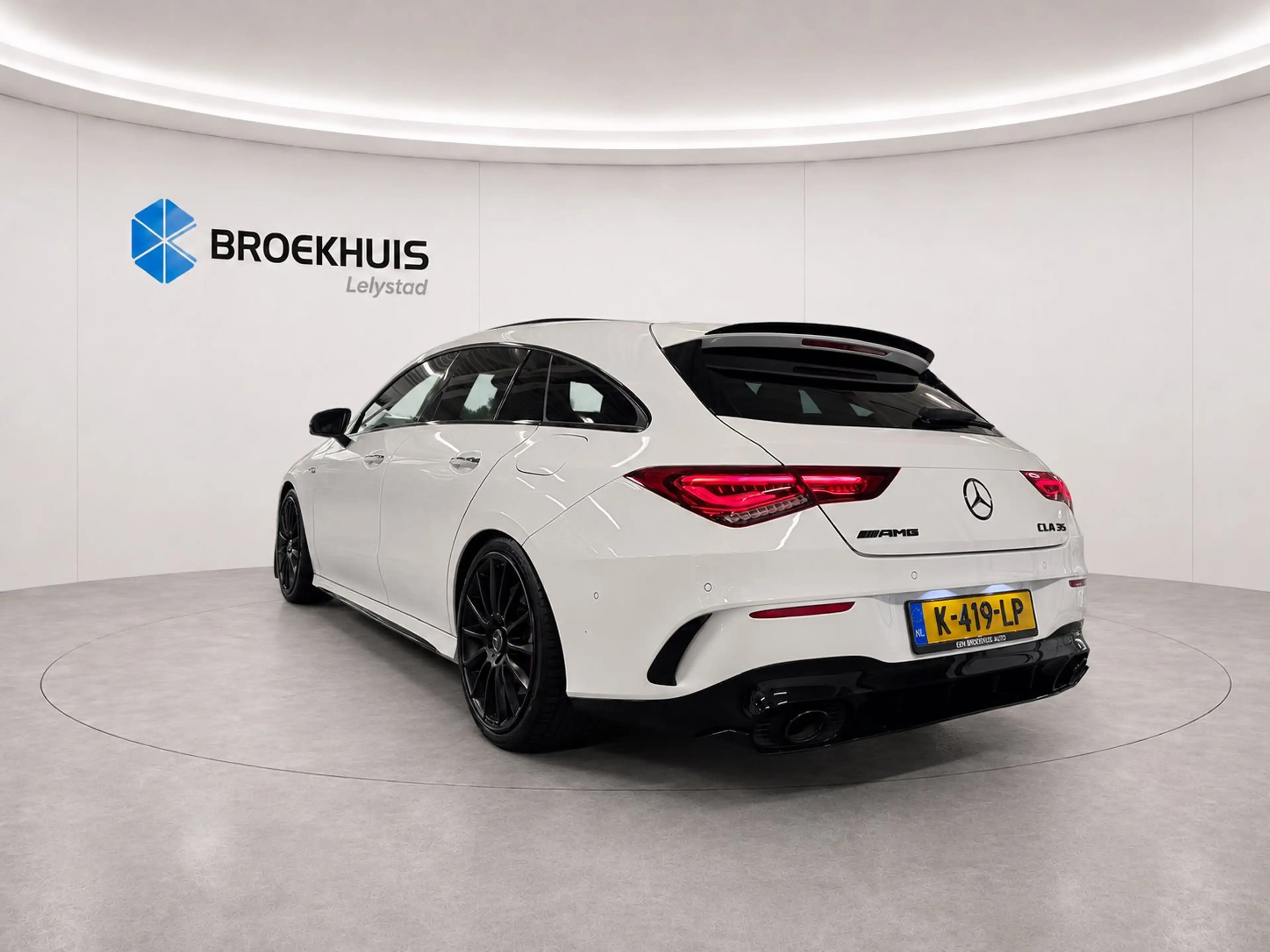 Mercedes-Benz CLA 35 AMG Shooting Brake CLA SHOOTING BRAKE 306PK 4MATIC PRE — photo 8