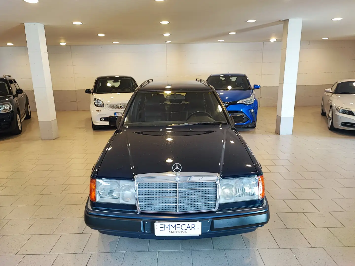 Mercedes-Benz E 200 SW TE Blu/Azzurro - 1
