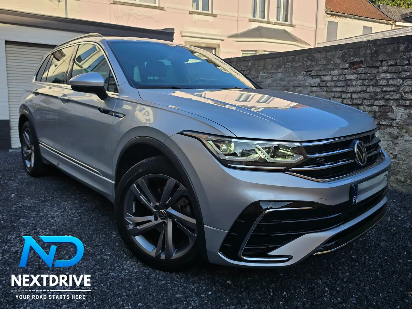 Volkswagen Tiguan GARANTIE  / ASSISTANCE VW / R-LINE / CAMERA Argent - 1
