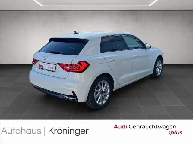 Audi A1 view 2