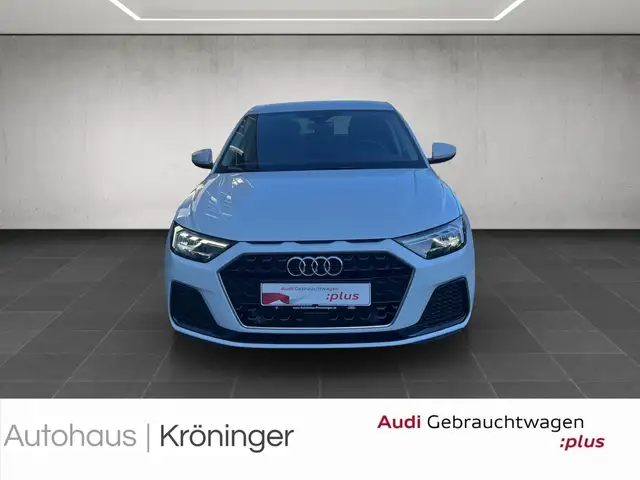 Audi A1 view 5